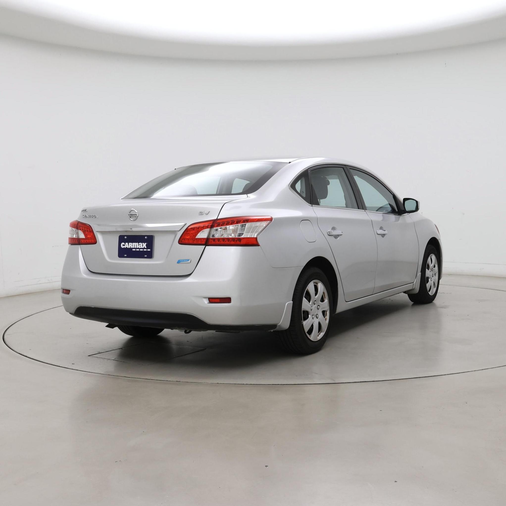 Thumbnail: 2013 Nissan Sentra - 8