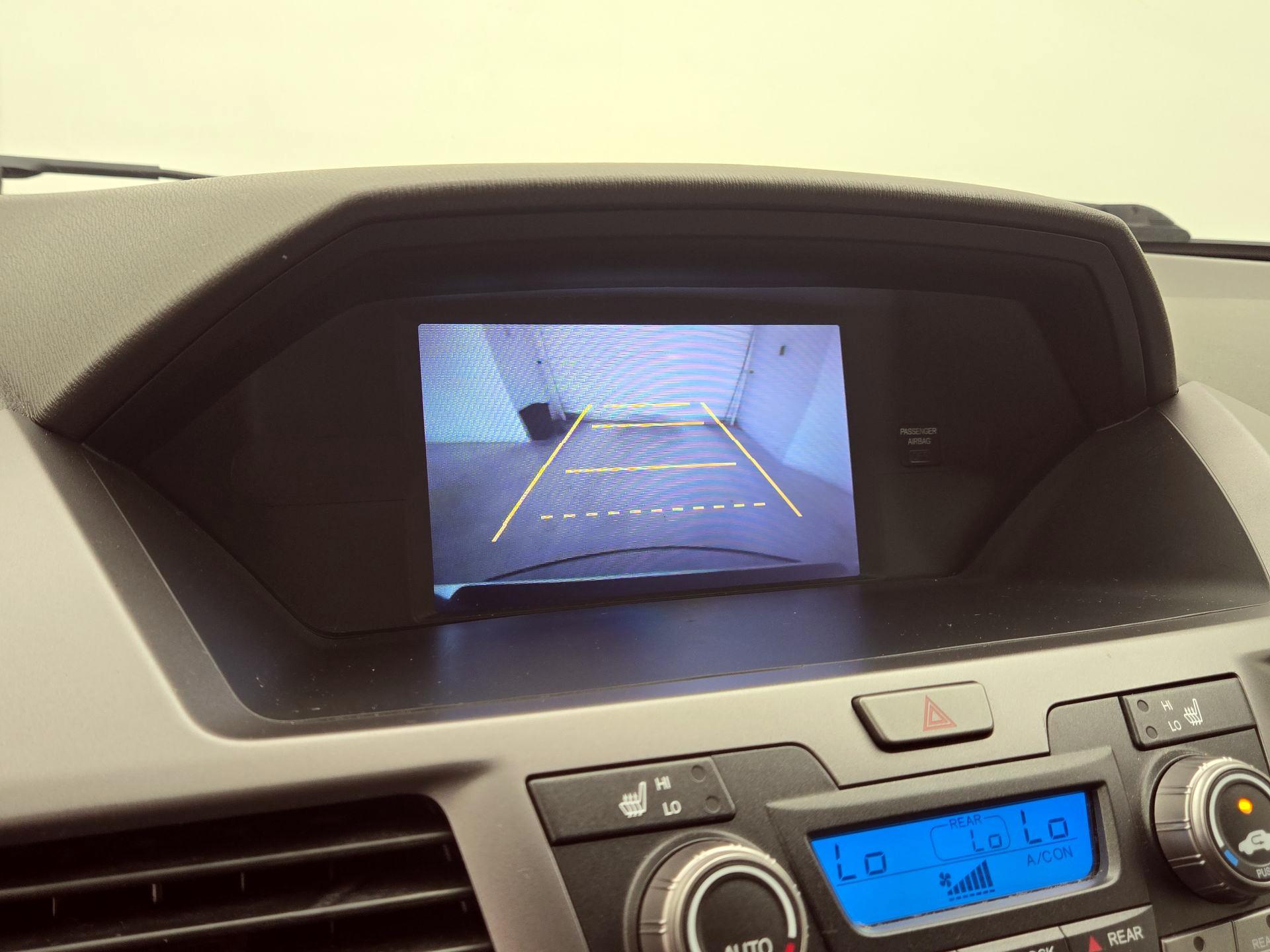 Thumbnail: 2013 Honda Odyssey - 14