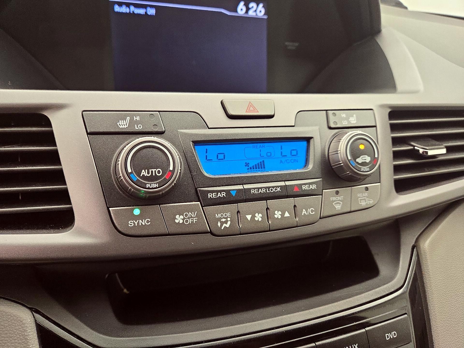 Thumbnail: 2013 Honda Odyssey - 16