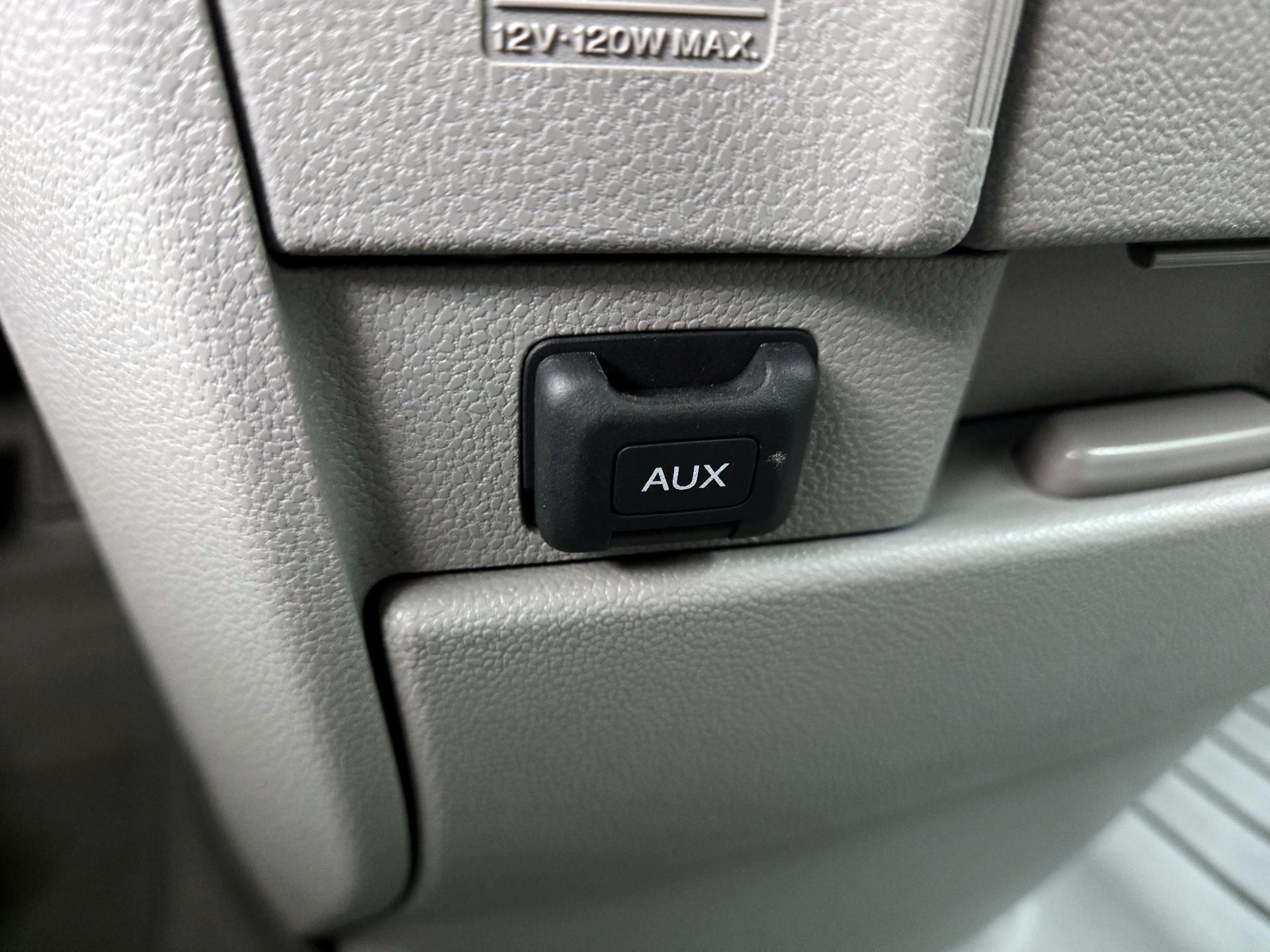 Thumbnail: 2013 Honda Odyssey - 18