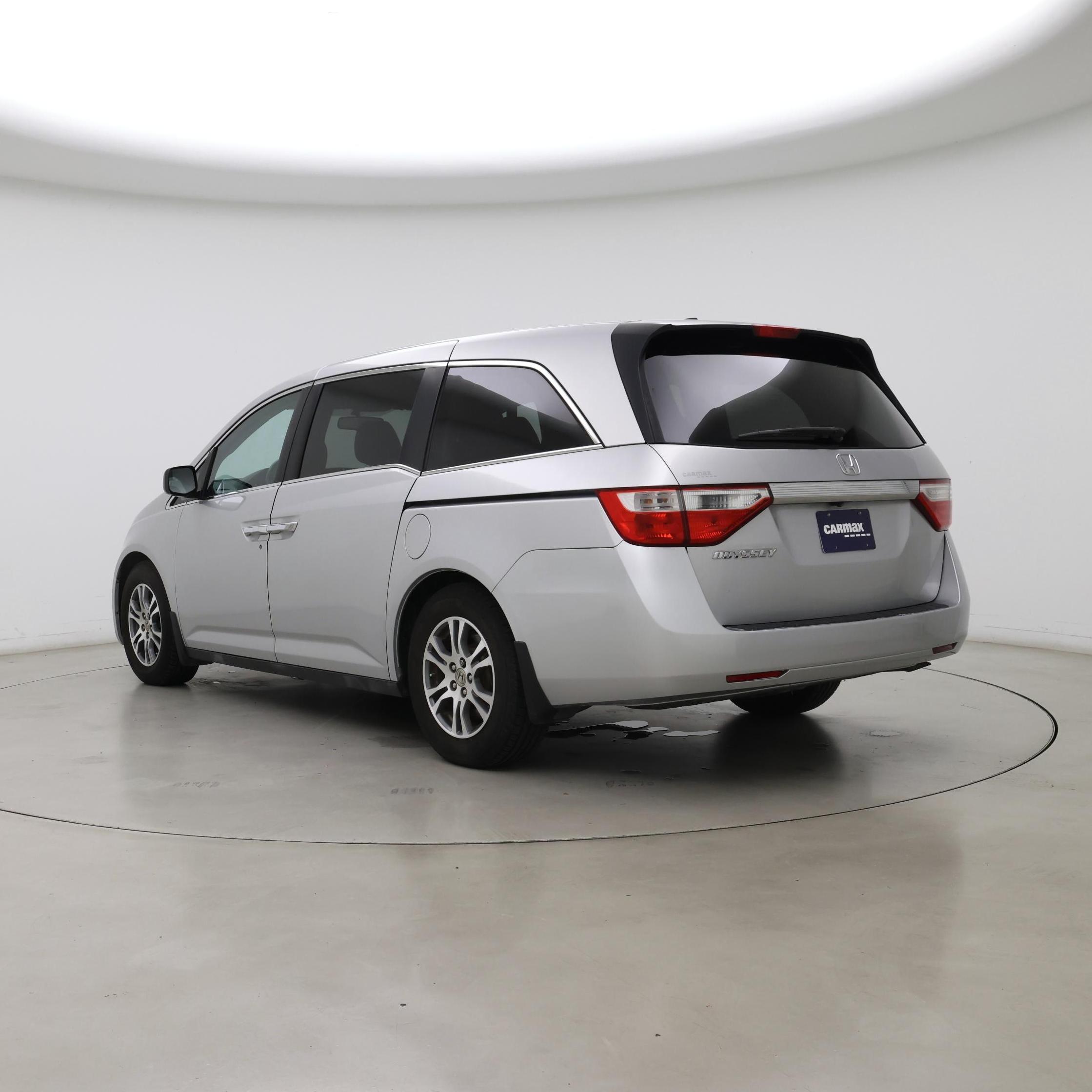Thumbnail: 2013 Honda Odyssey - 2