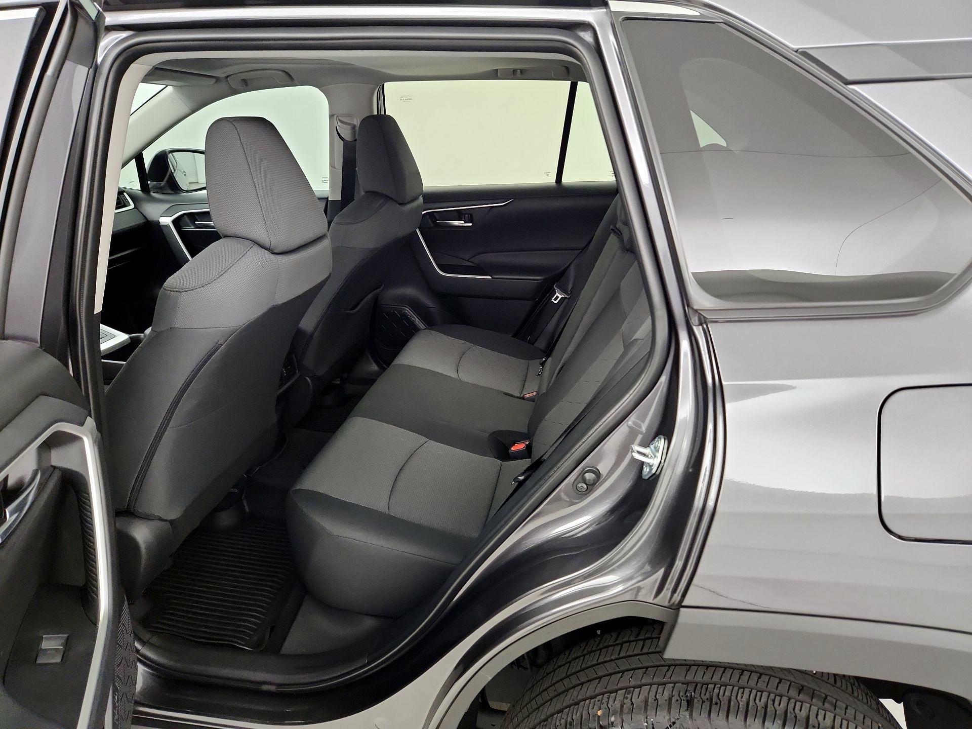 Thumbnail: 2024 Toyota RAV4 - 20