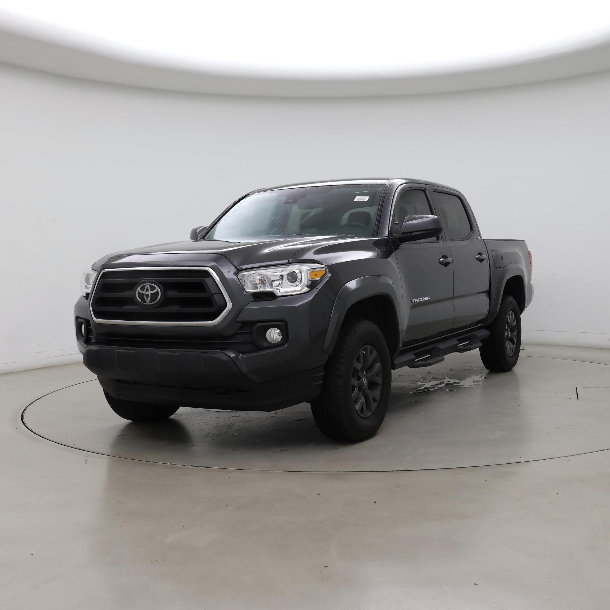 Thumbnail: 2020 Toyota Tacoma - 4