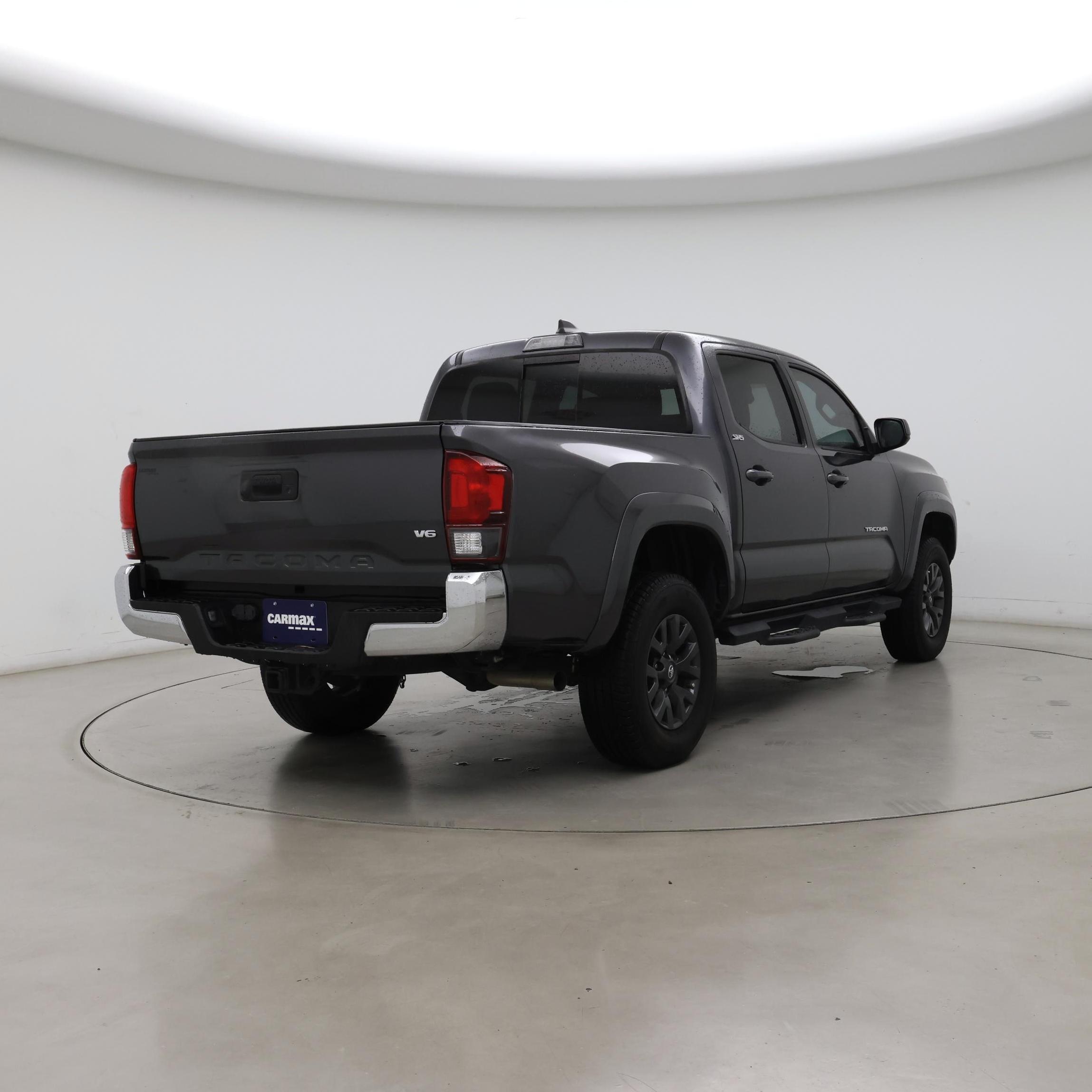 Thumbnail: 2020 Toyota Tacoma - 8