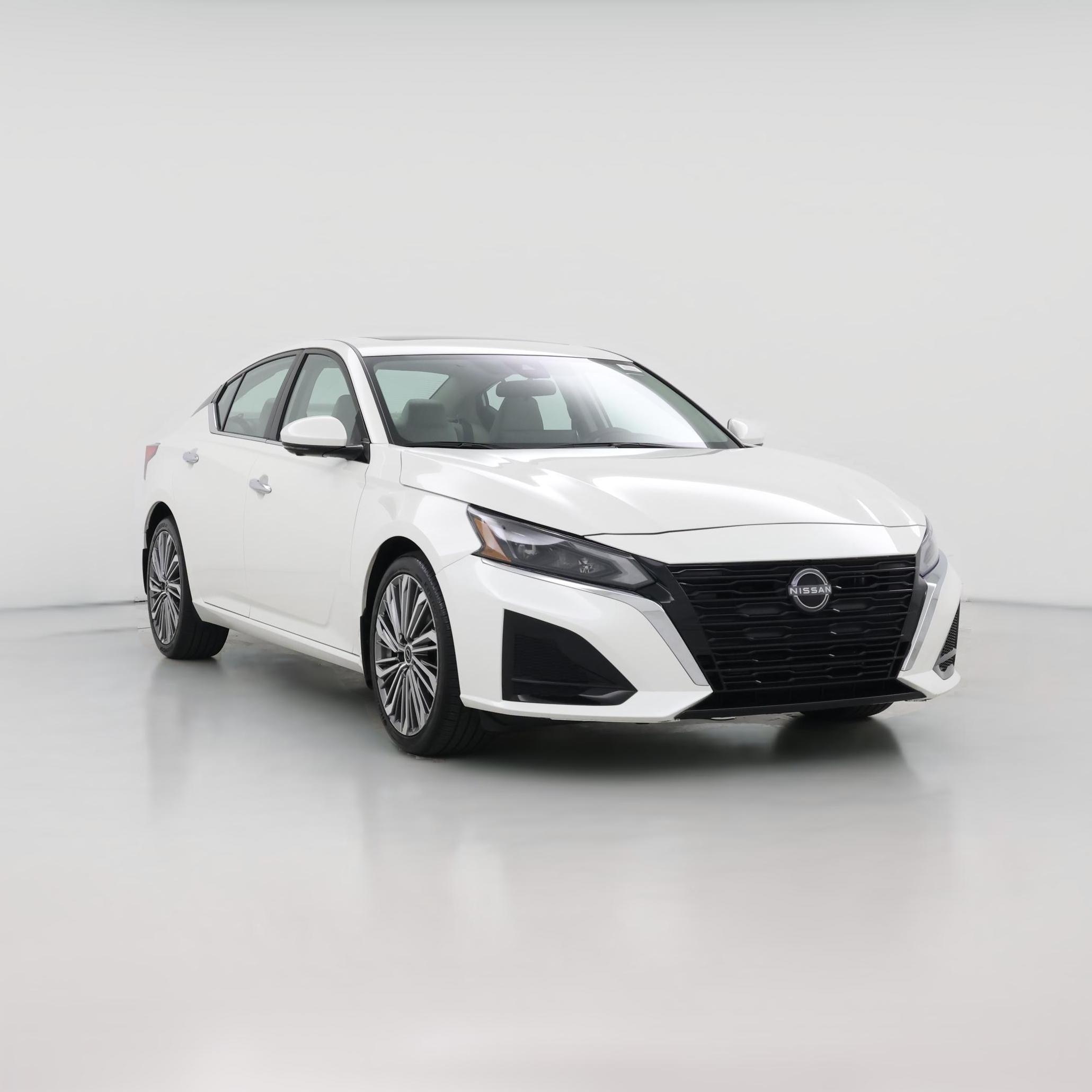 Thumbnail: 2025 Nissan Altima - 1