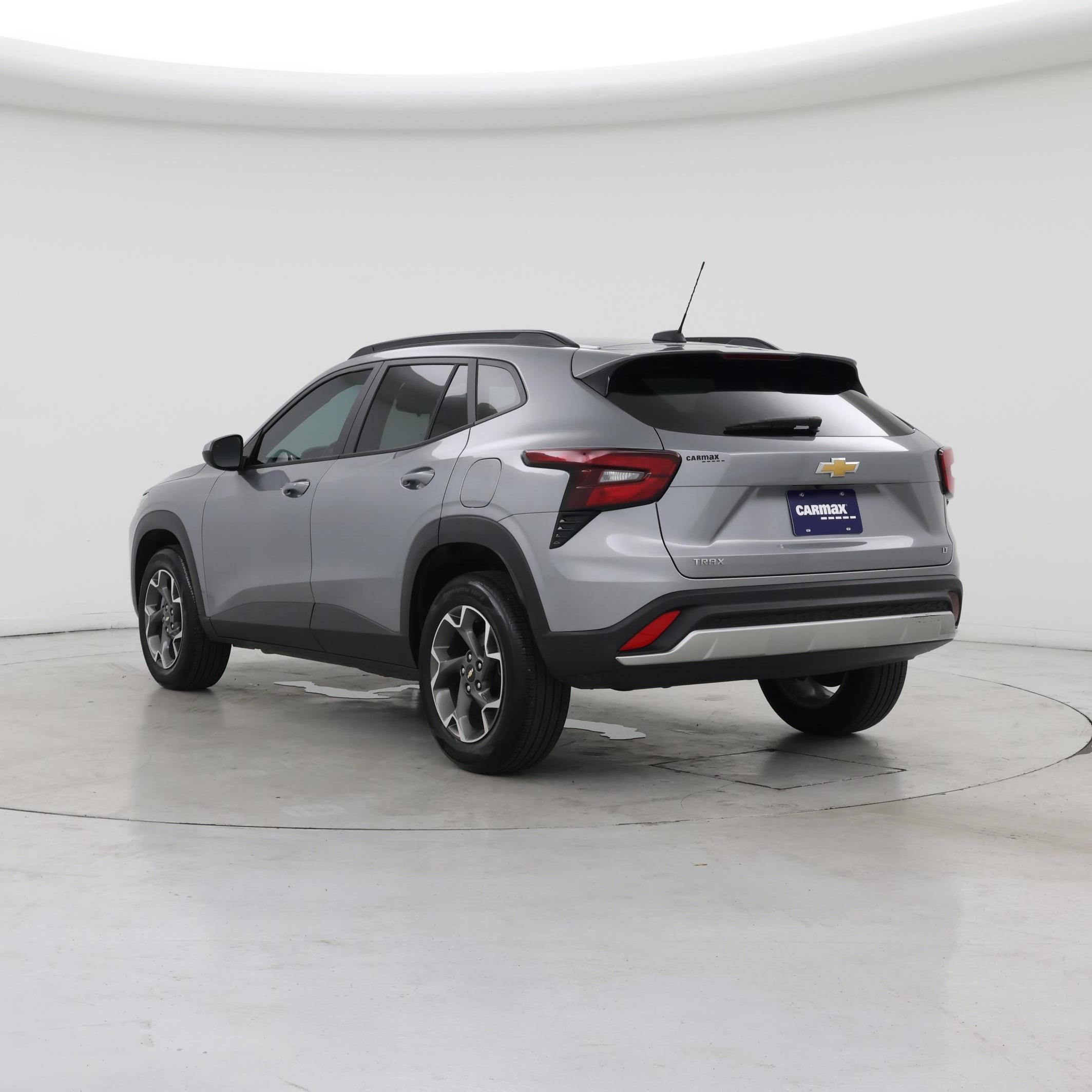 Thumbnail: 2024 Chevrolet Trax - 2