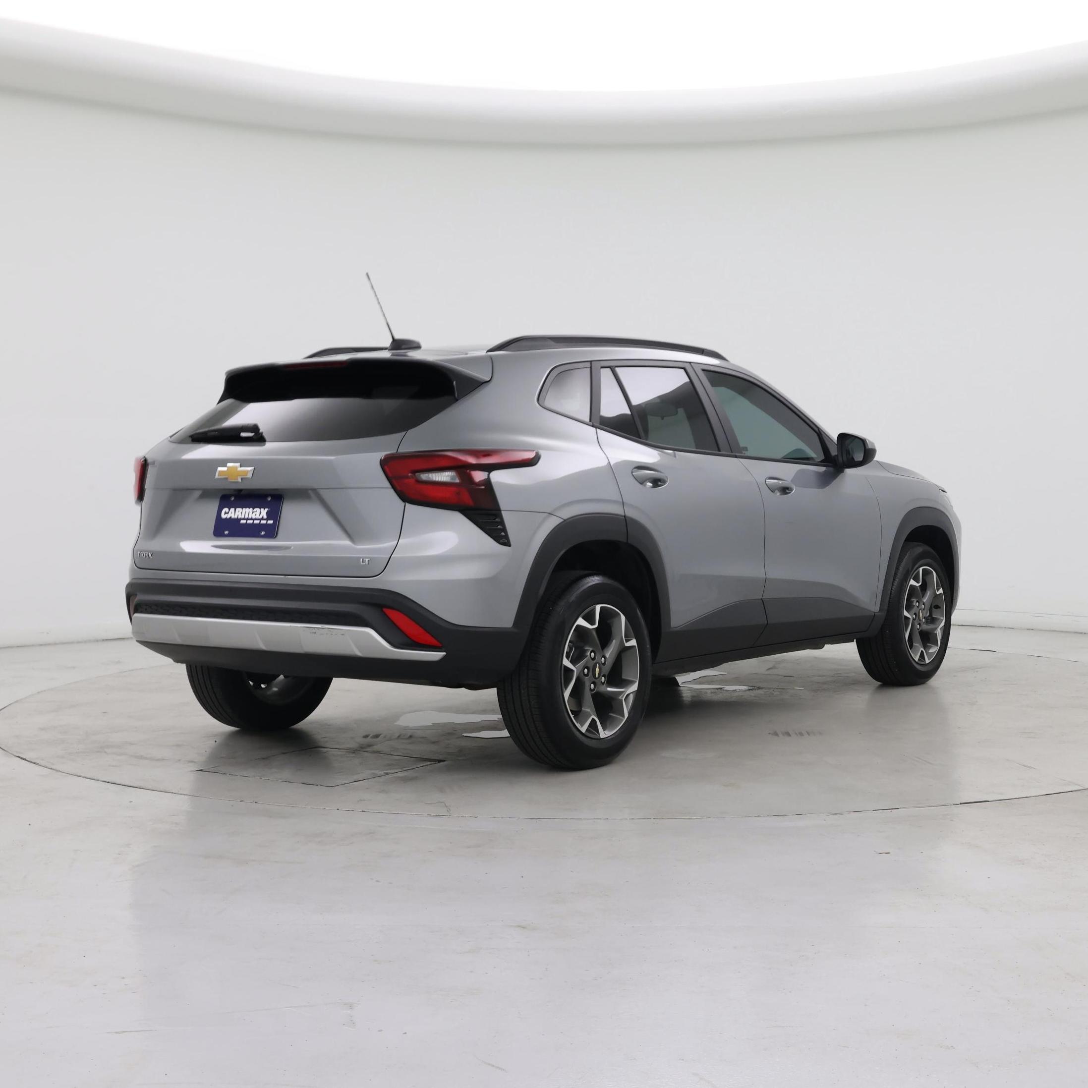 Thumbnail: 2024 Chevrolet Trax - 8