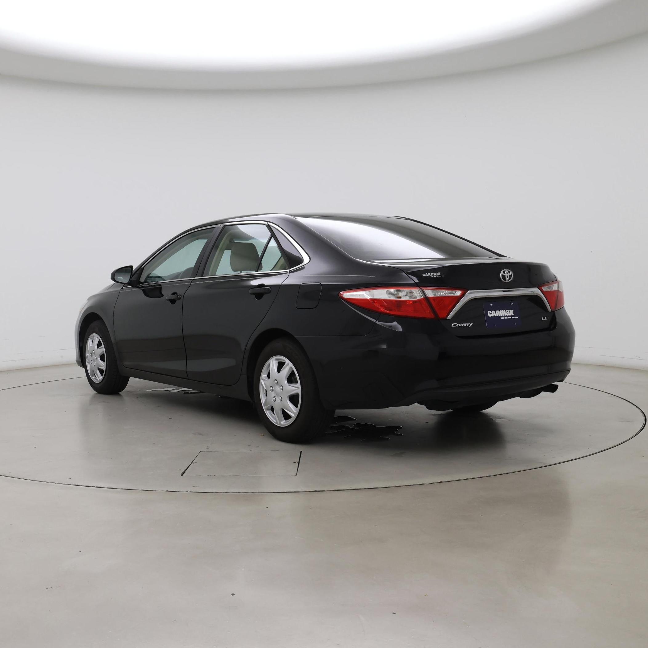 Thumbnail: 2016 Toyota Camry - 2