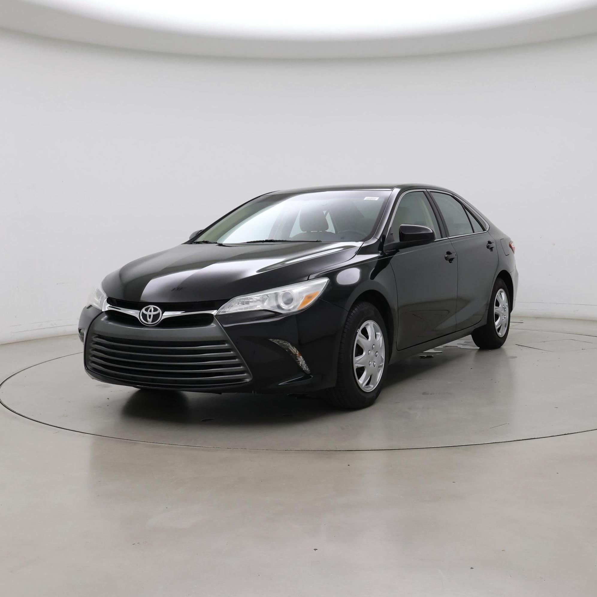 Thumbnail: 2016 Toyota Camry - 4