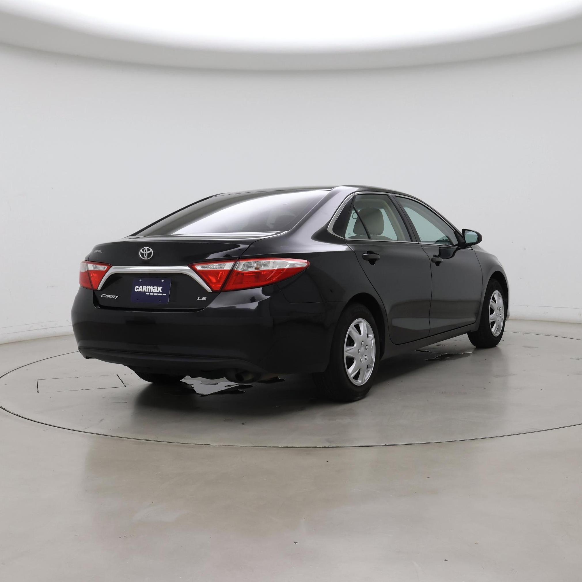 Thumbnail: 2016 Toyota Camry - 8