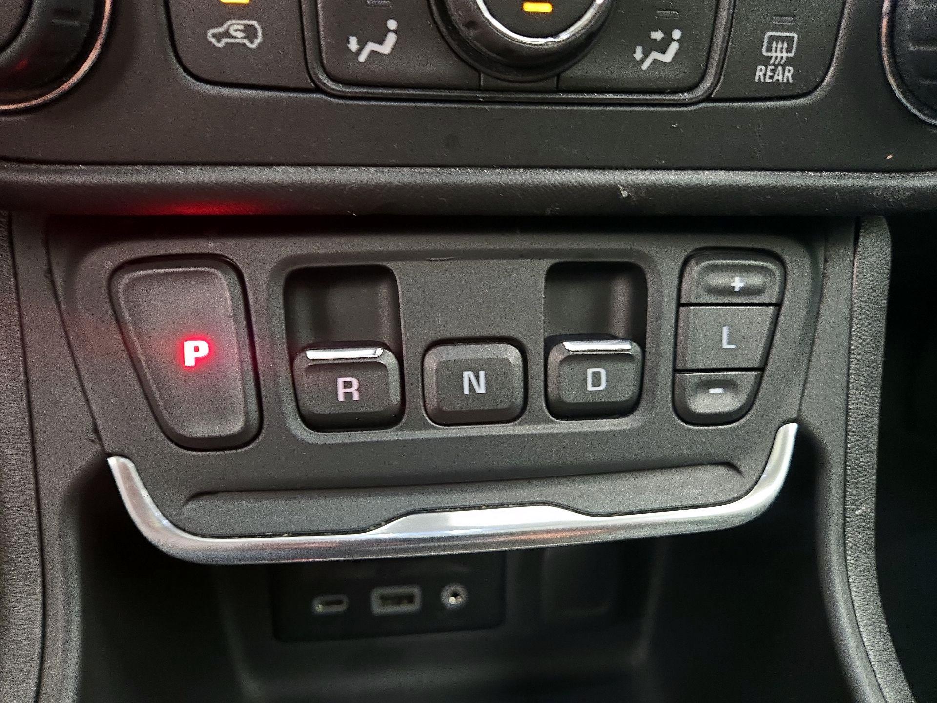 Thumbnail: 2018 GMC Terrain - 18