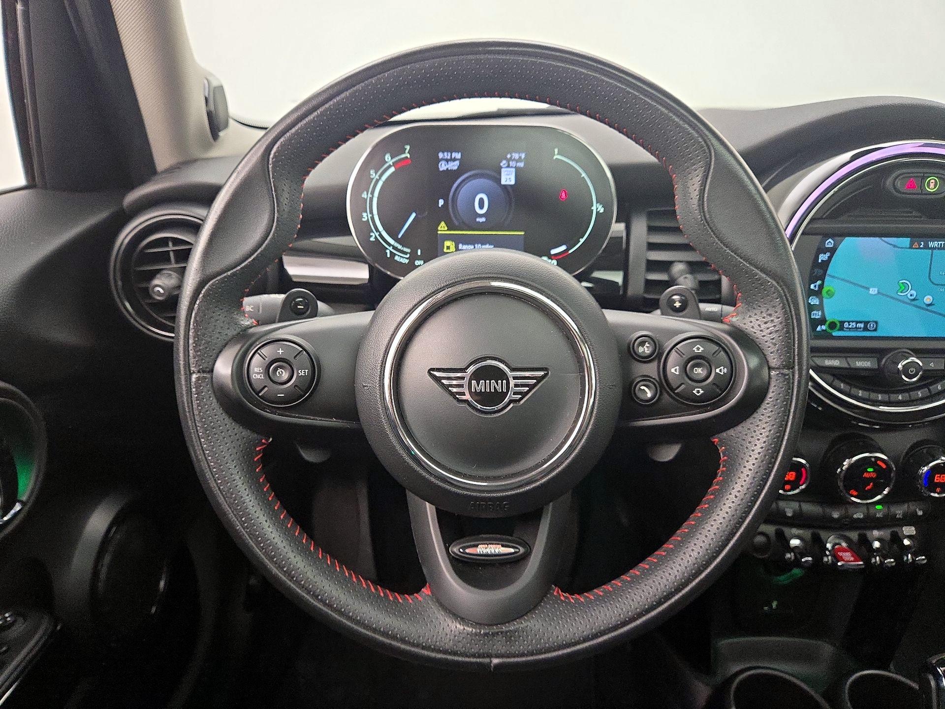 Thumbnail: 2021 MINI Cooper Hardtop - 10