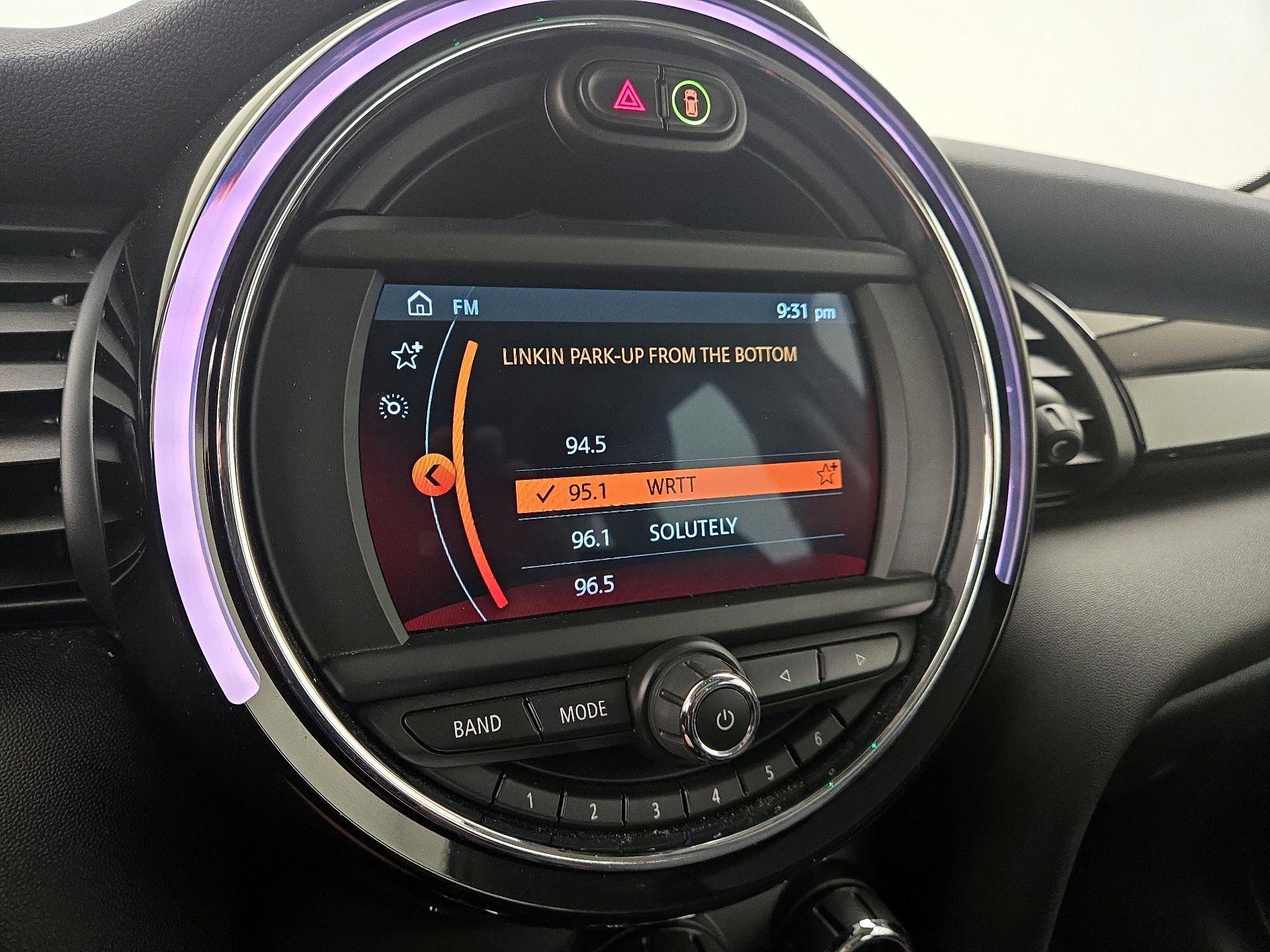 Thumbnail: 2021 MINI Cooper Hardtop - 16