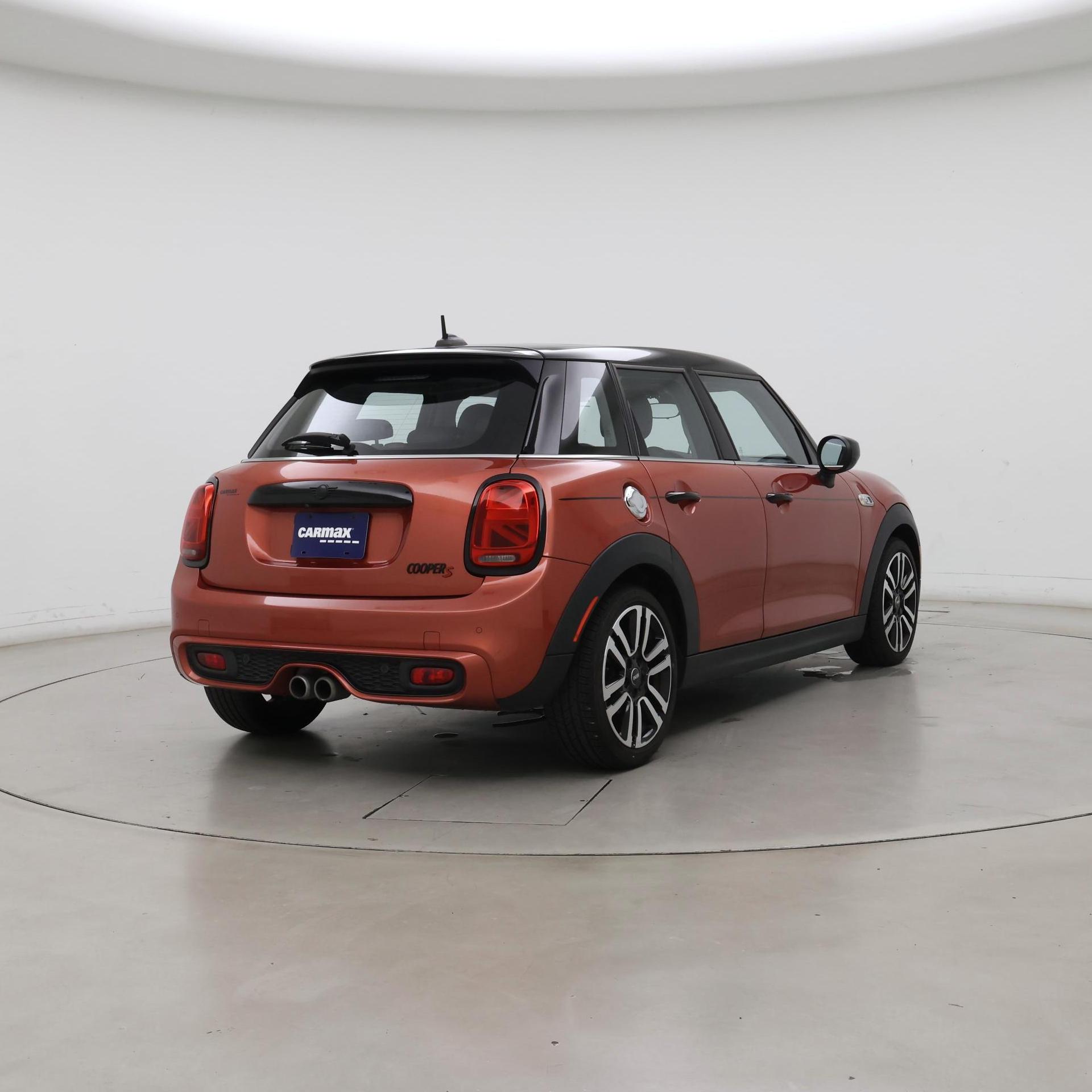 Thumbnail: 2021 MINI Cooper Hardtop - 8