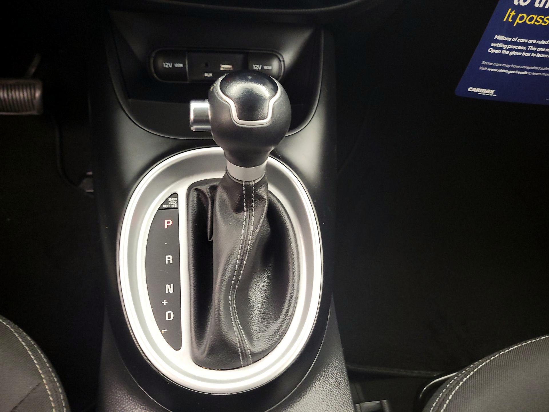 Thumbnail: 2018 Kia Soul - 15