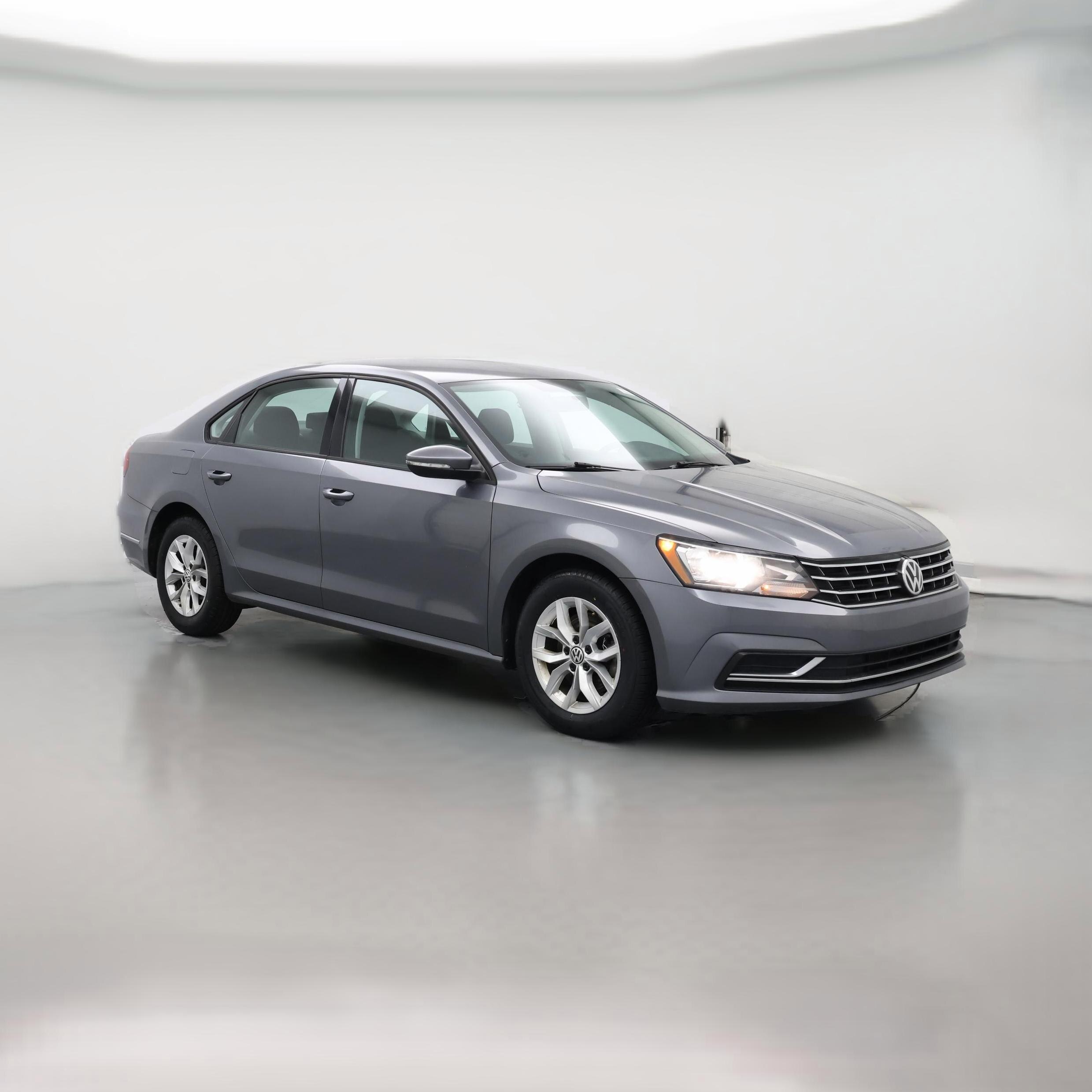 Thumbnail: 2018 Volkswagen Passat - 1