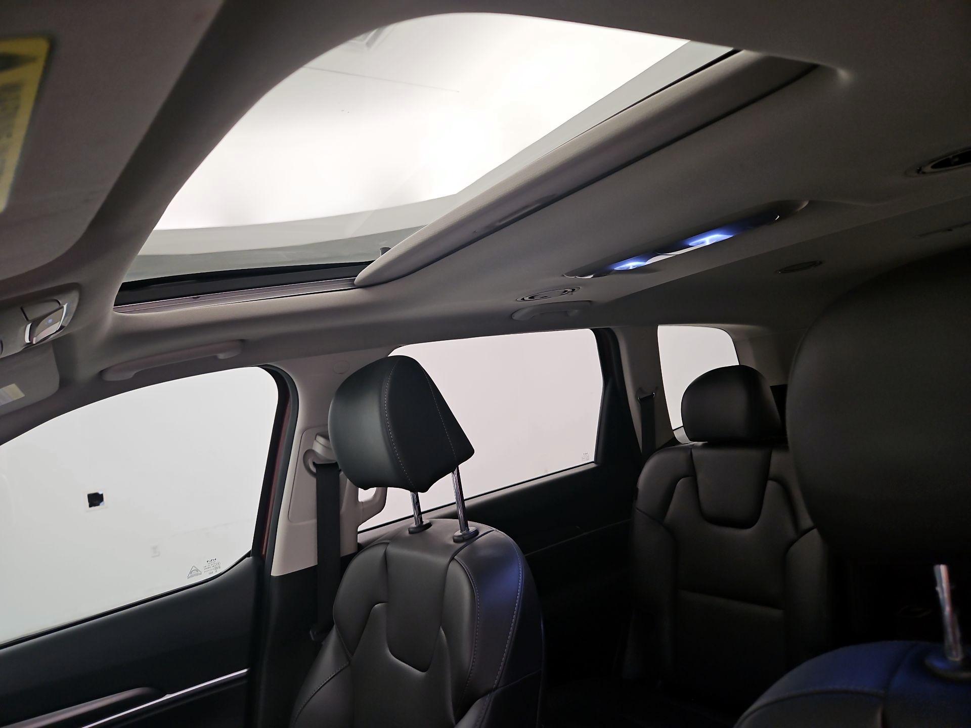 Thumbnail: 2024 Kia Telluride - 19