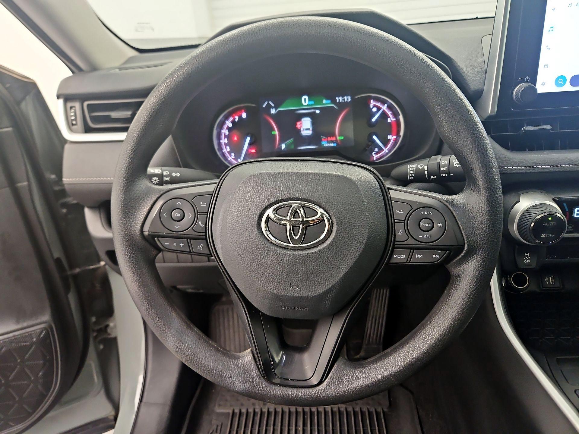 Thumbnail: 2023 Toyota RAV4 - 10