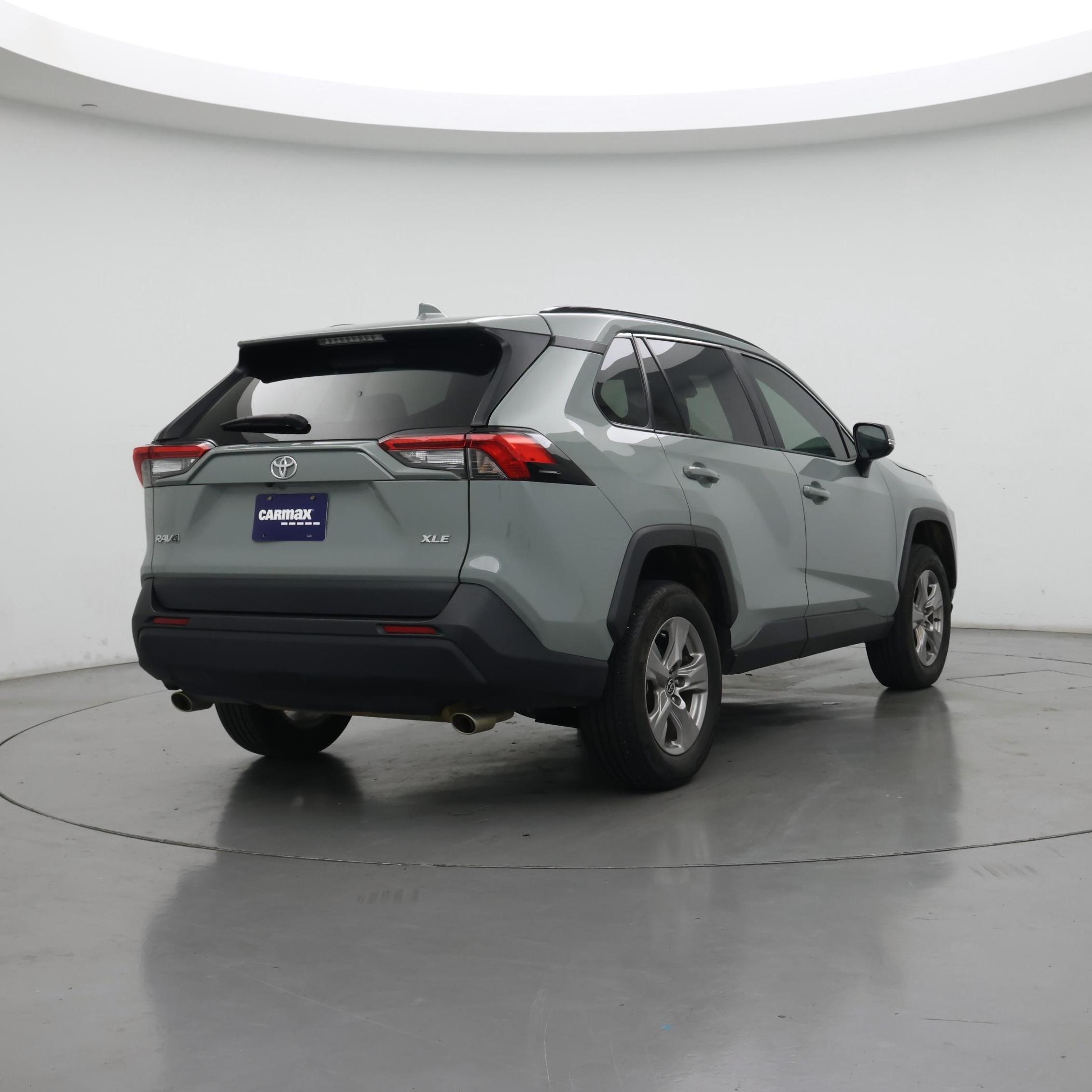 Thumbnail: 2023 Toyota RAV4 - 8