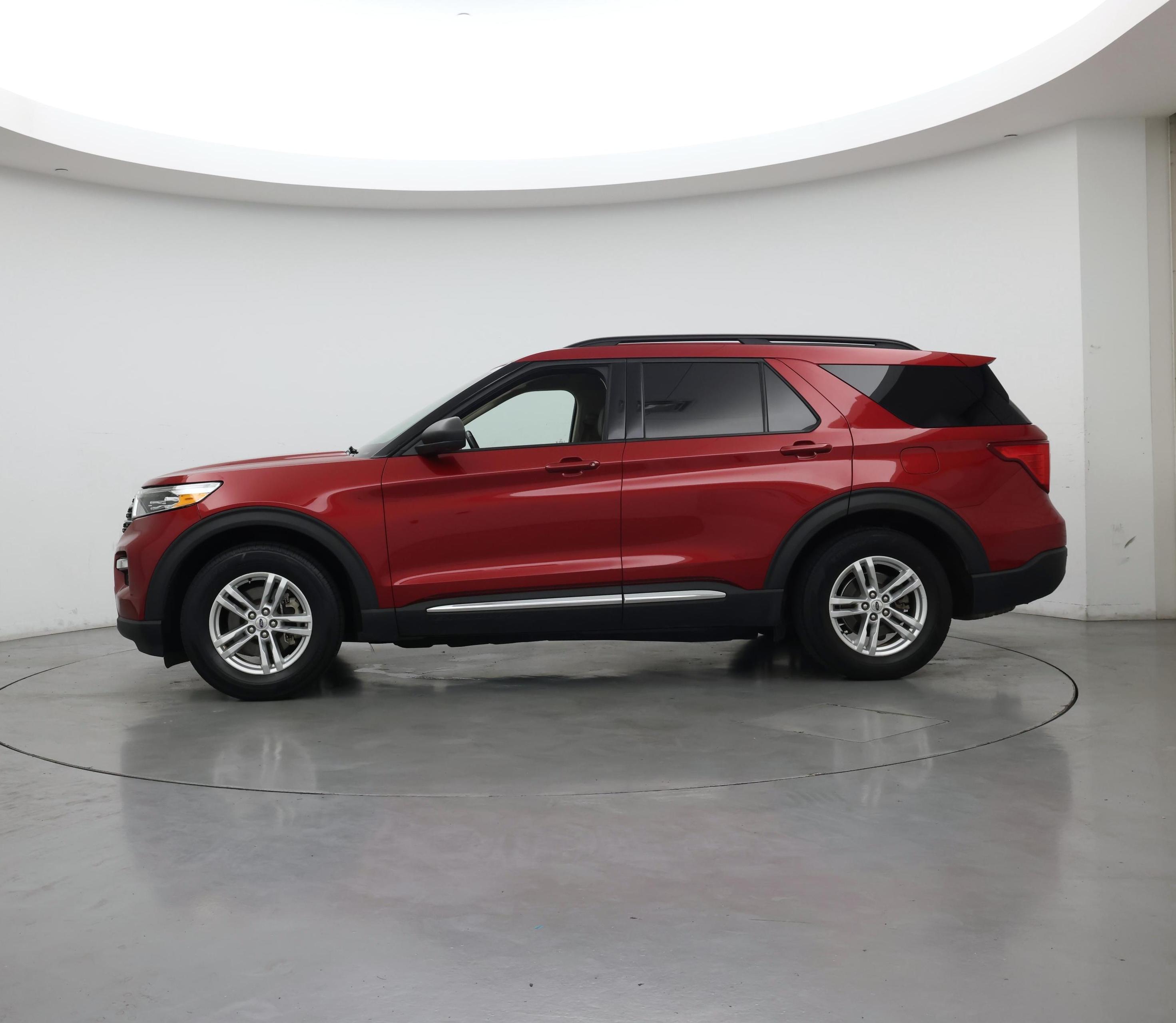Thumbnail: 2020 Ford Explorer - 3