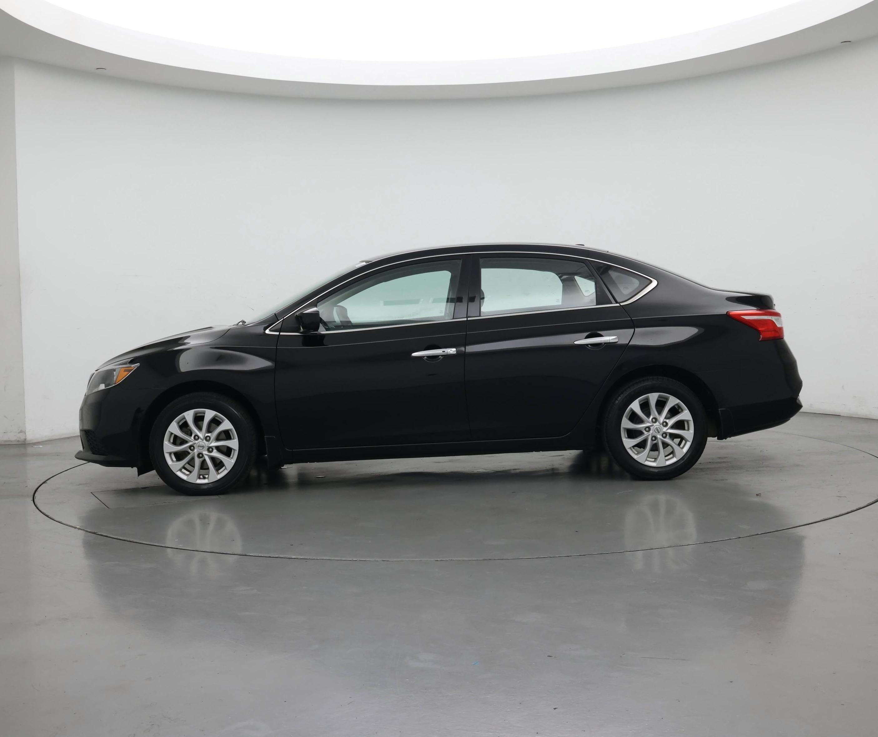 Thumbnail: 2019 Nissan Sentra - 3