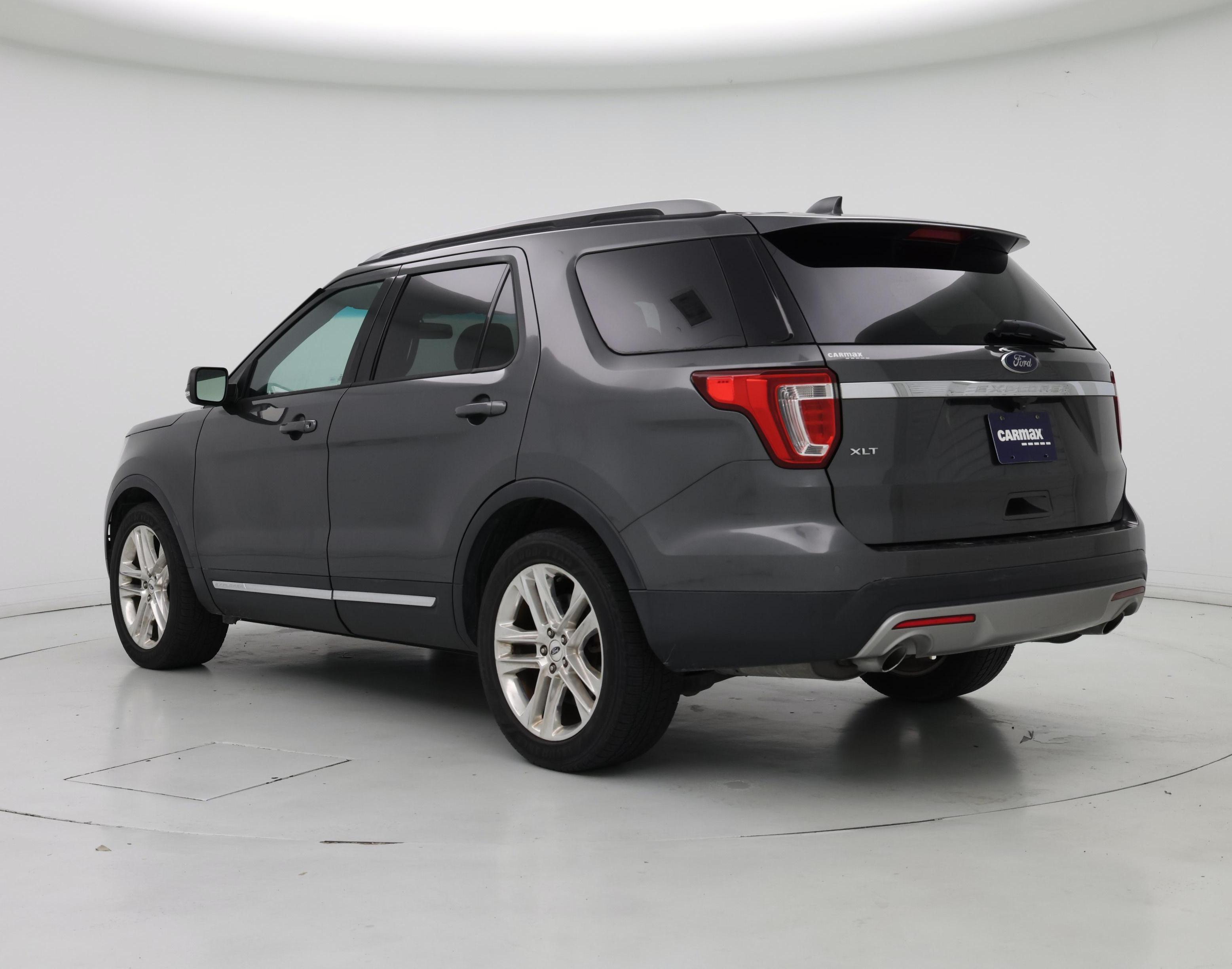 Thumbnail: 2017 Ford Explorer - 2