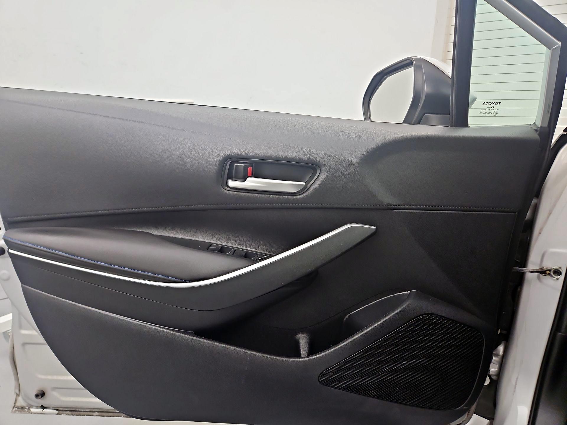 Thumbnail: 2020 Toyota Corolla - 12