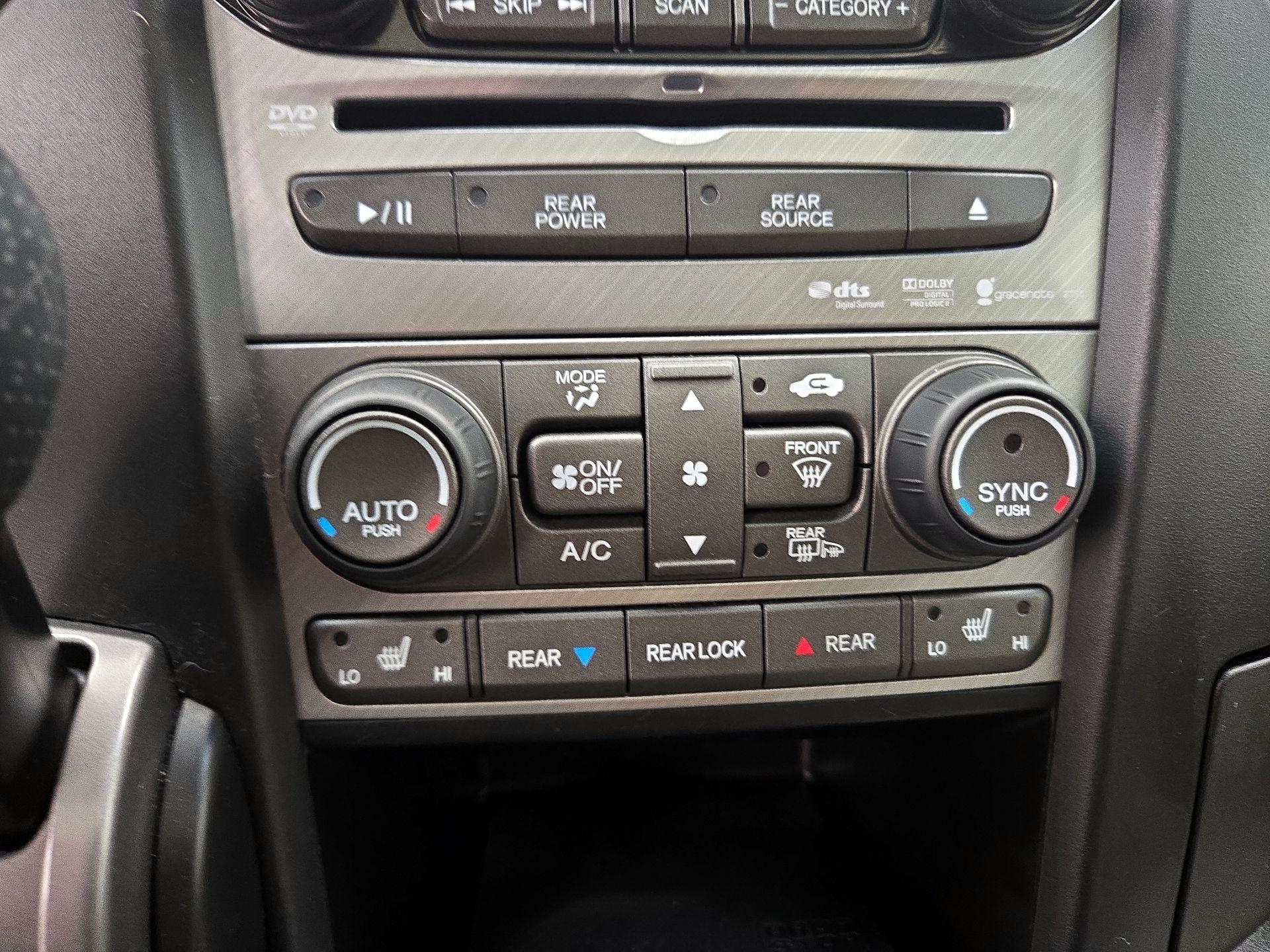 Thumbnail: 2013 Honda Pilot - 17