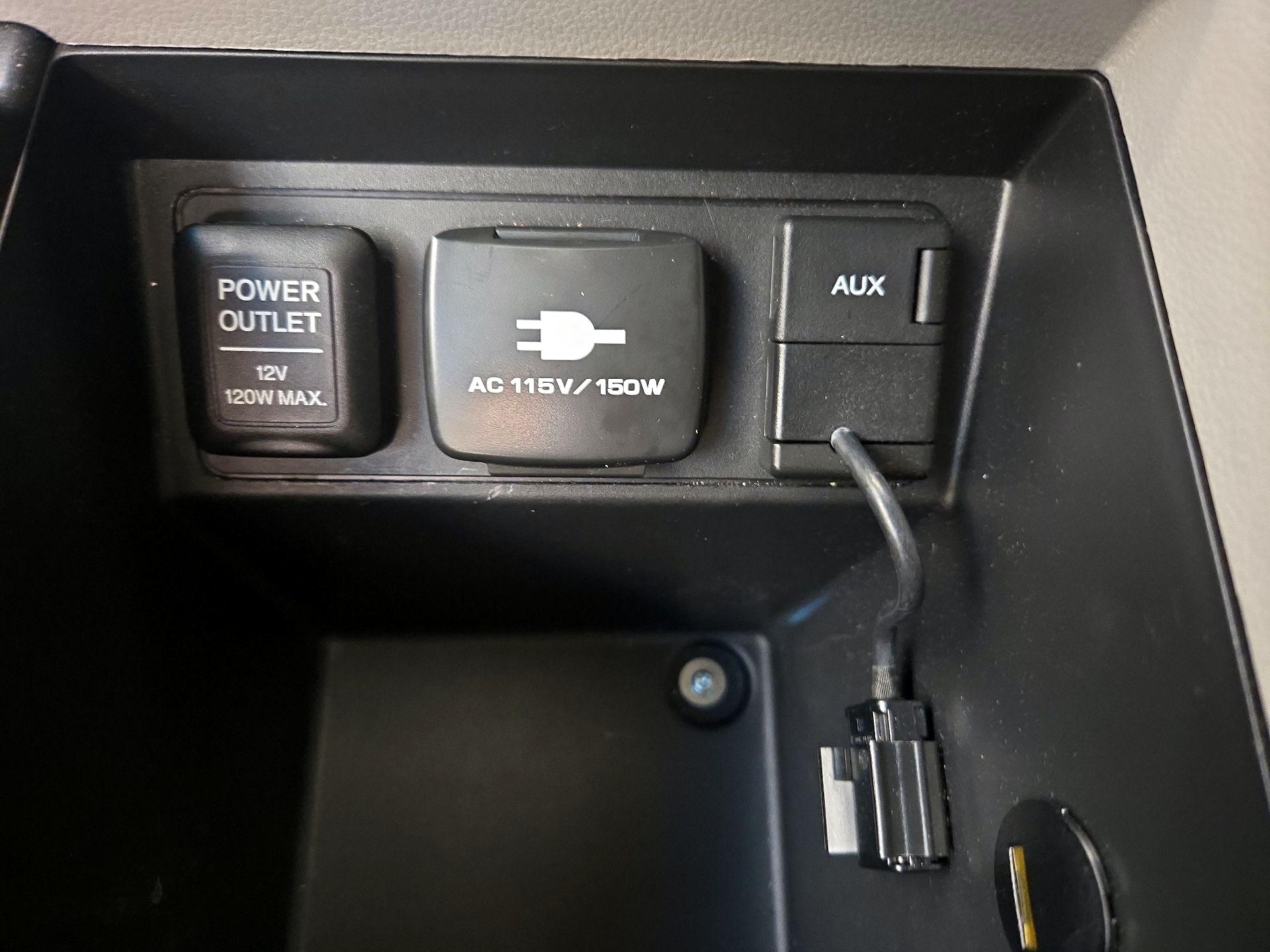 Thumbnail: 2013 Honda Pilot - 19
