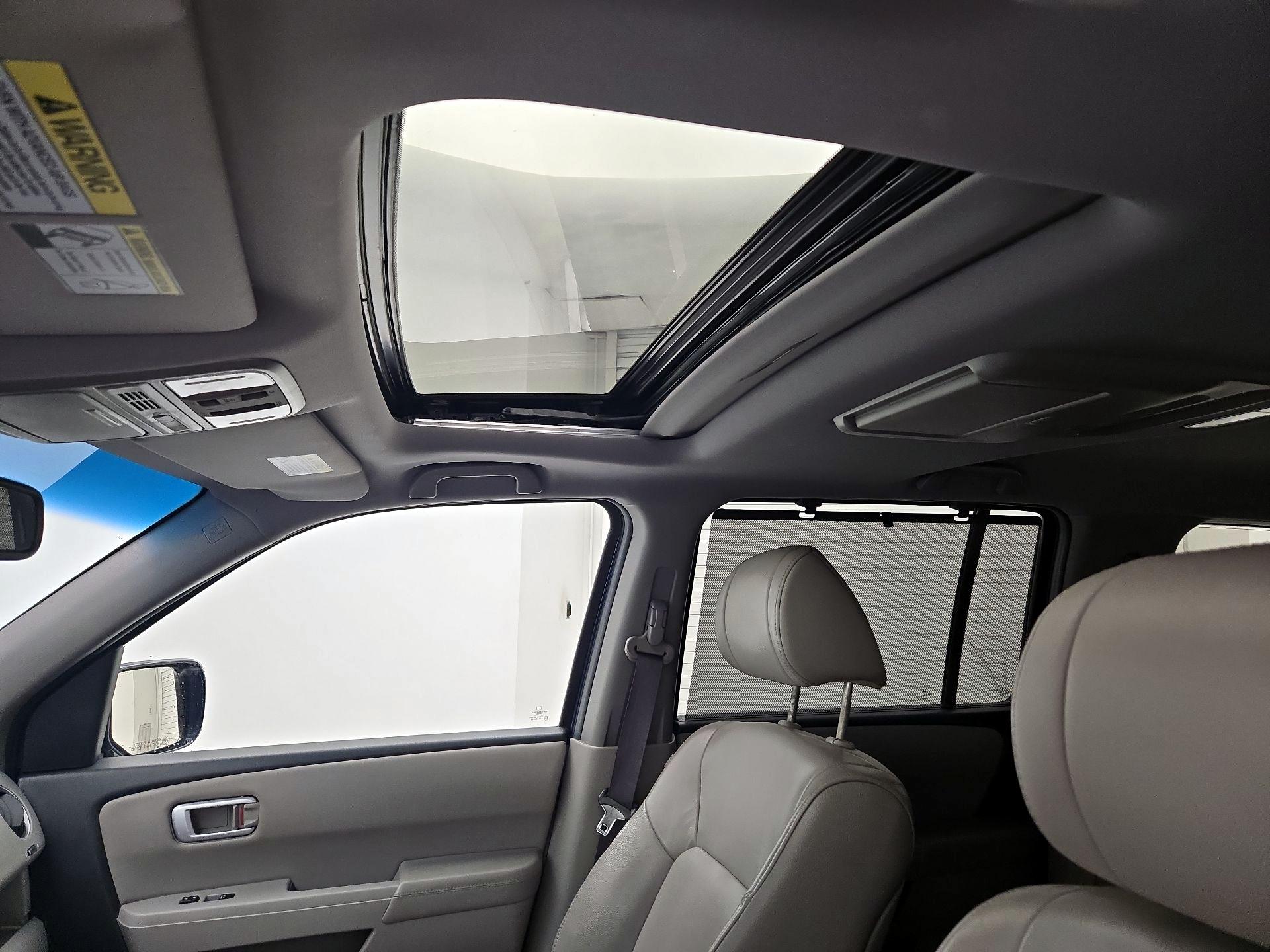 Thumbnail: 2013 Honda Pilot - 20