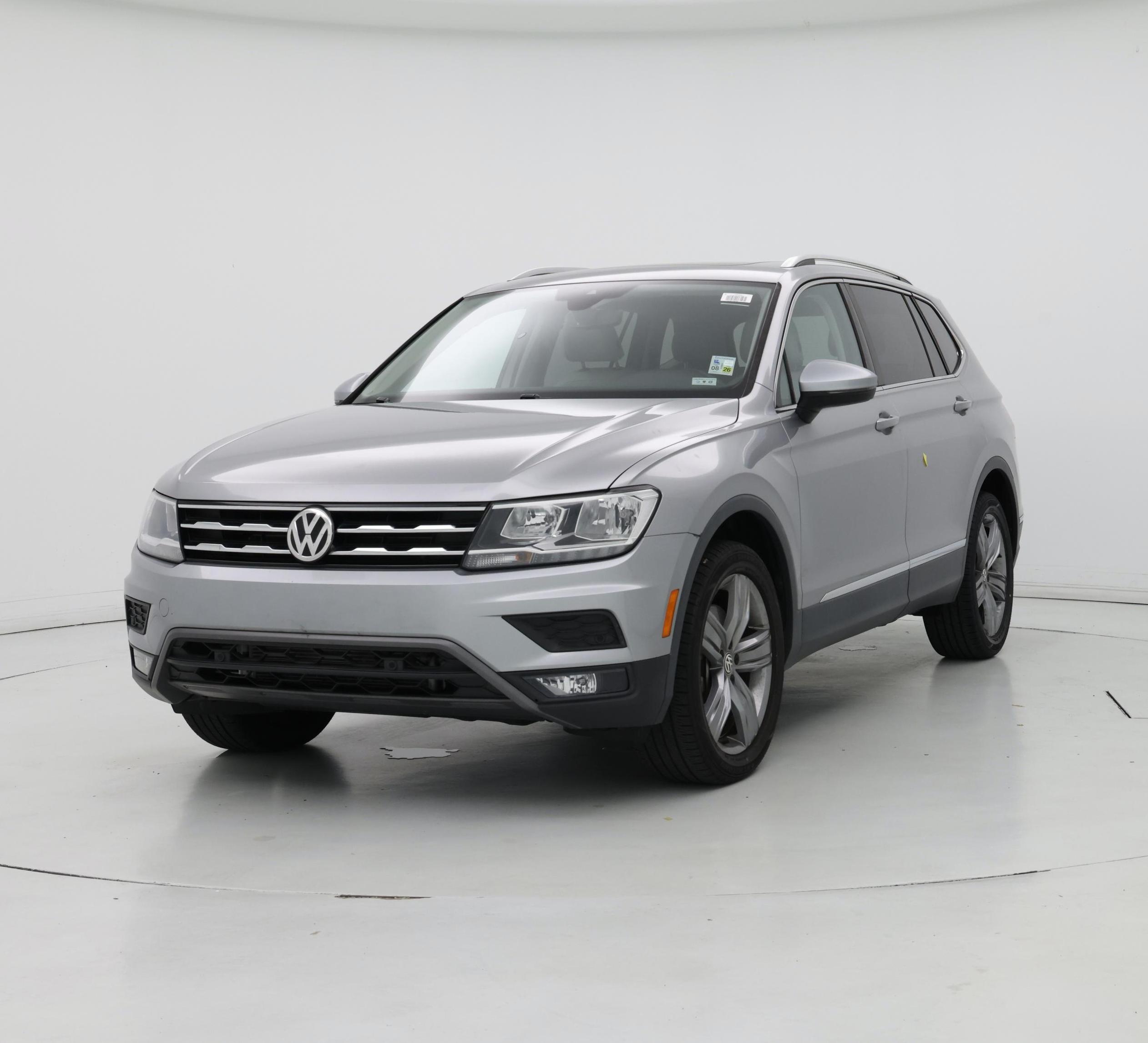 Thumbnail: 2021 Volkswagen Tiguan - 4