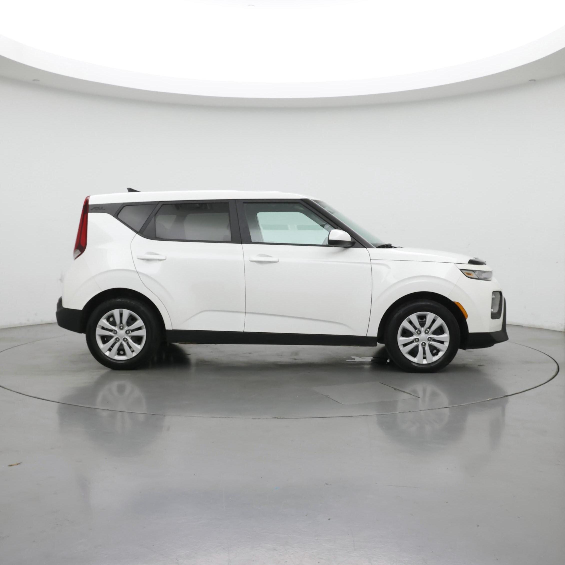 Thumbnail: 2022 Kia Soul - 7
