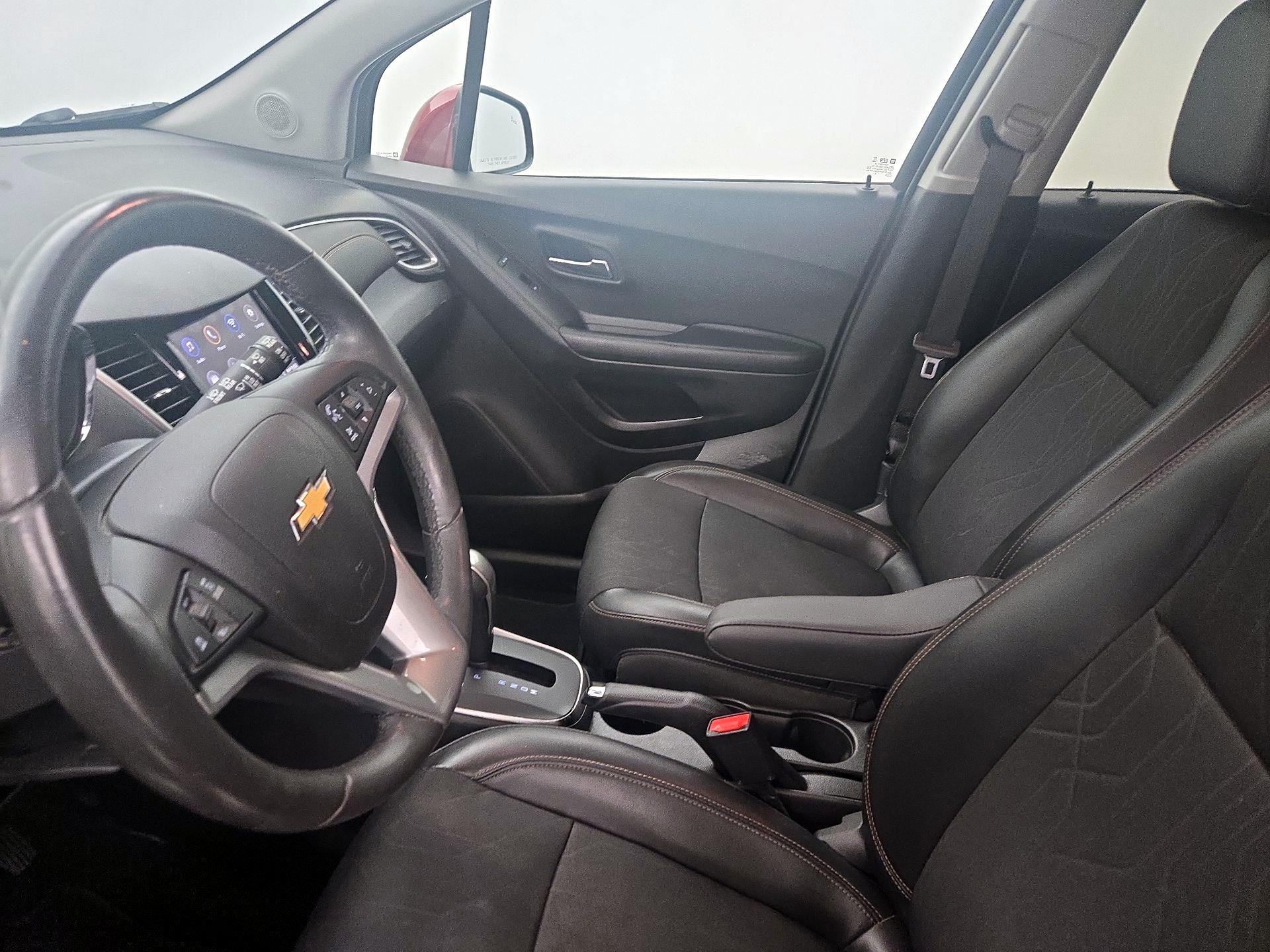Thumbnail: 2021 Chevrolet Trax - 11