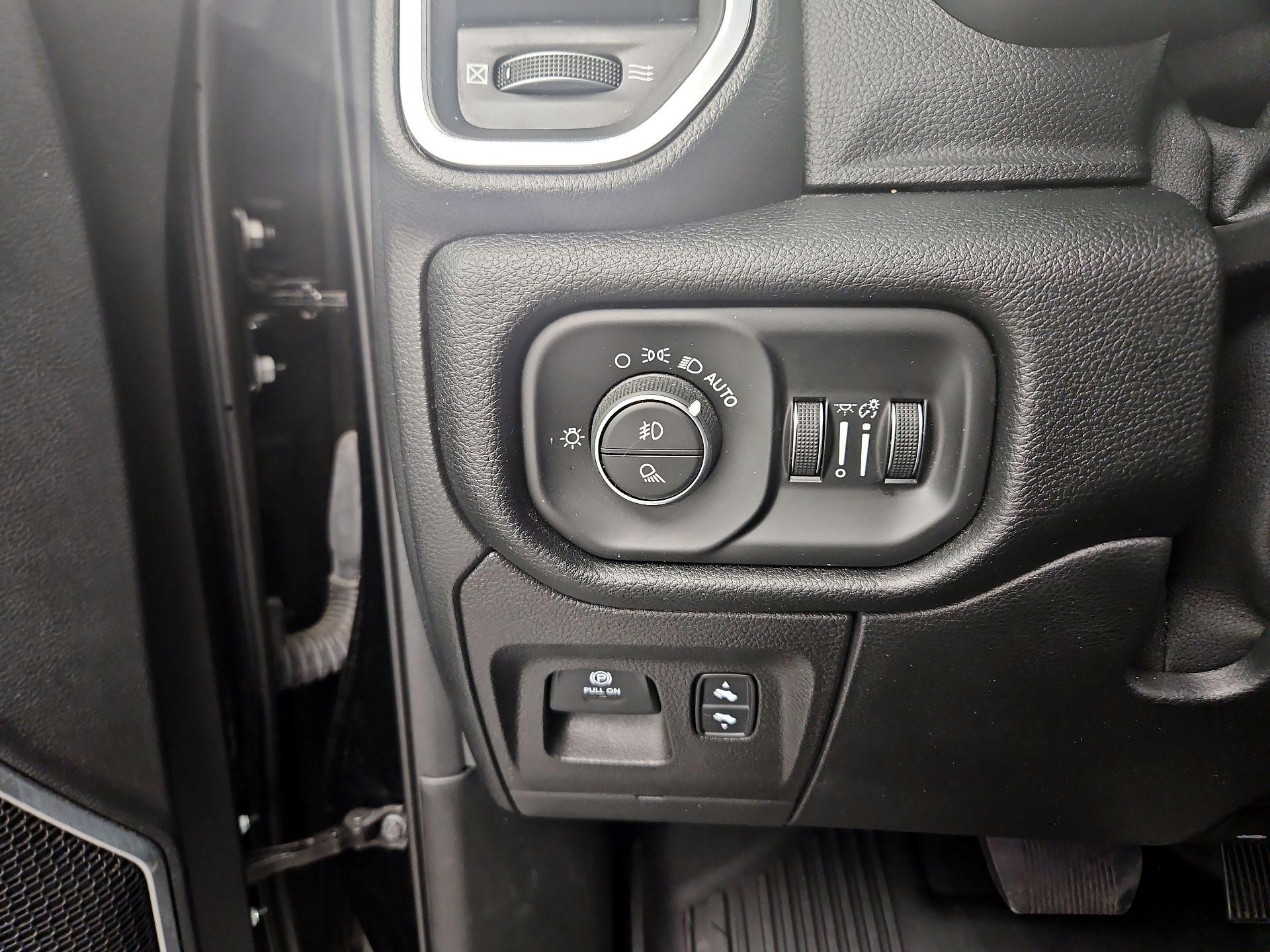 Thumbnail: 2022 RAM 1500 - 13