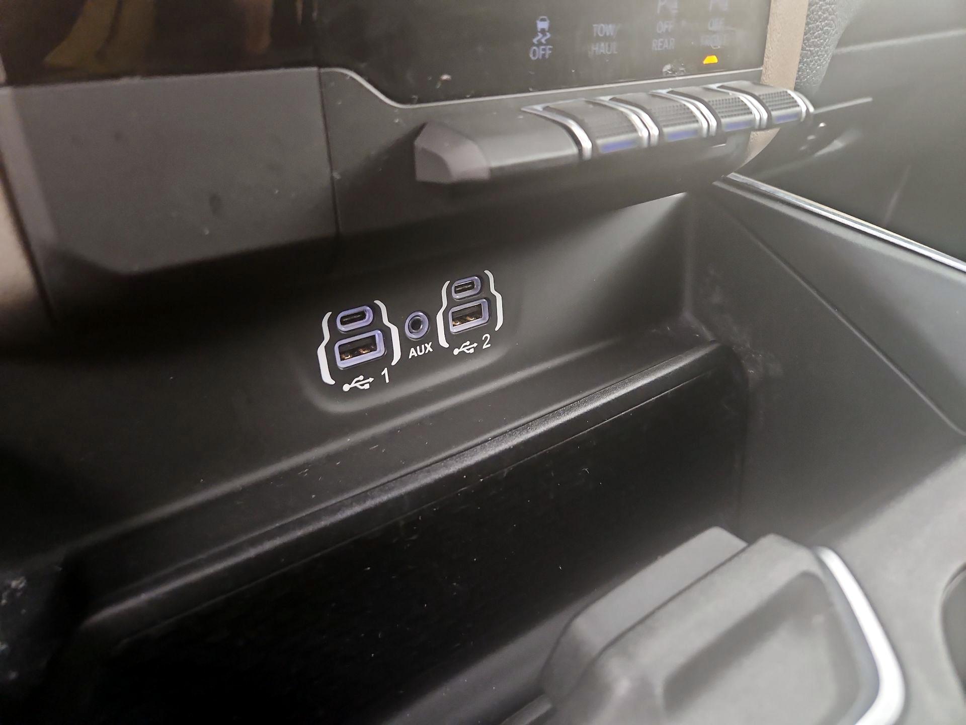 Thumbnail: 2022 RAM 1500 - 18