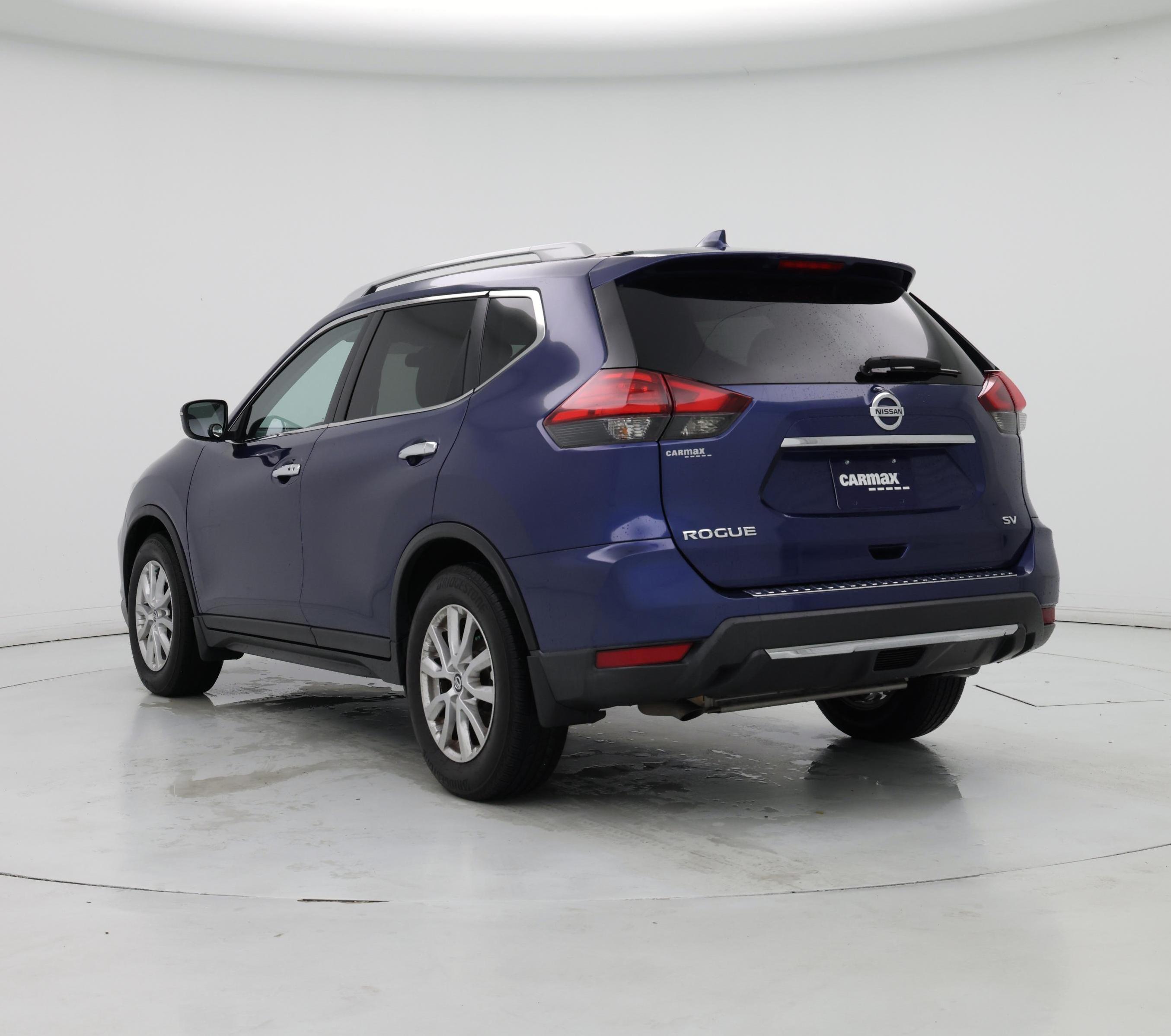 Thumbnail: 2017 Nissan Rogue - 2