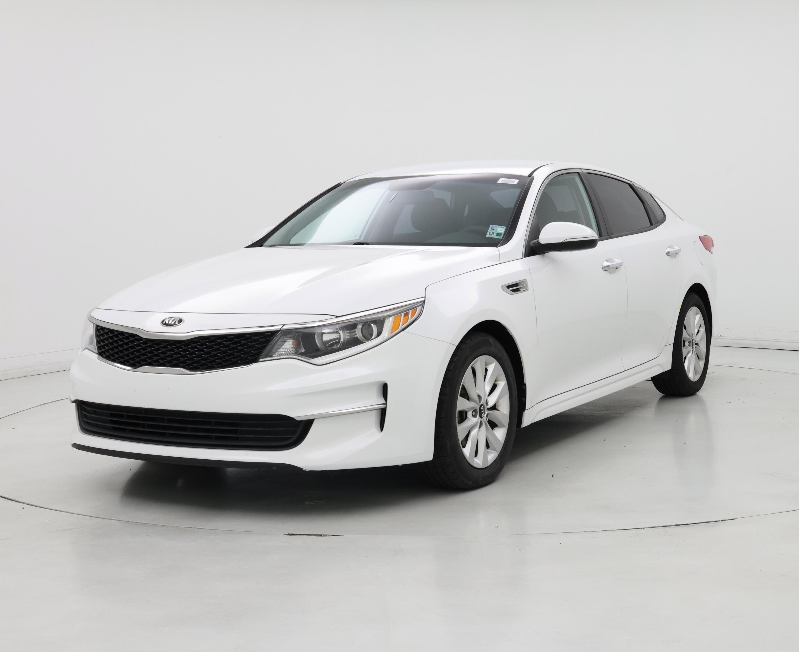 Thumbnail: 2016 Kia Optima - 4
