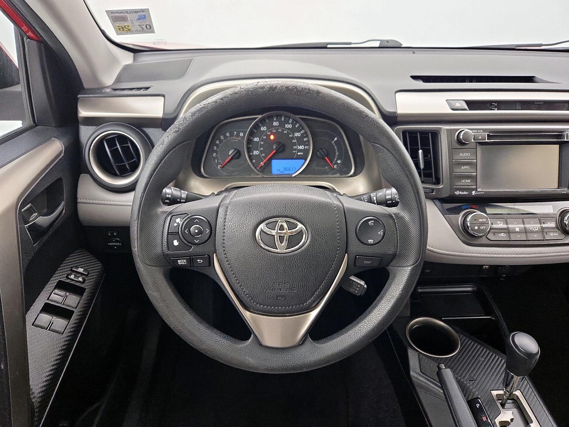 Thumbnail: 2014 Toyota RAV4 - 10