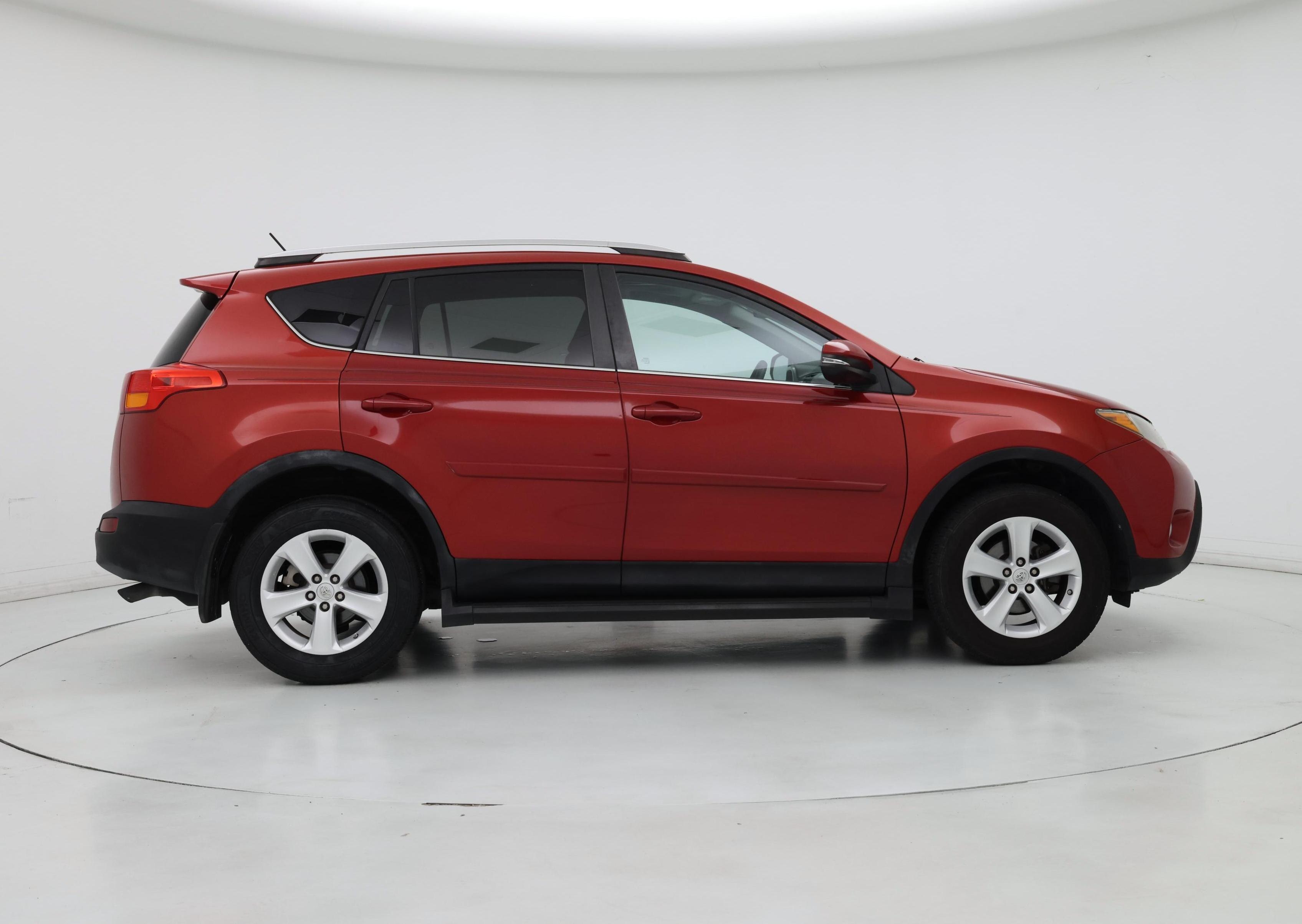 Thumbnail: 2014 Toyota RAV4 - 7