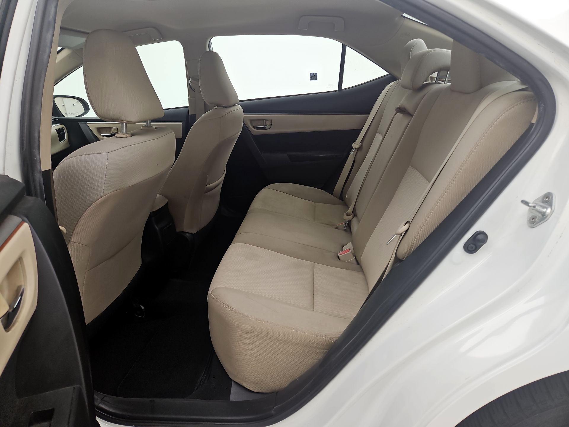 Thumbnail: 2016 Toyota Corolla - 19