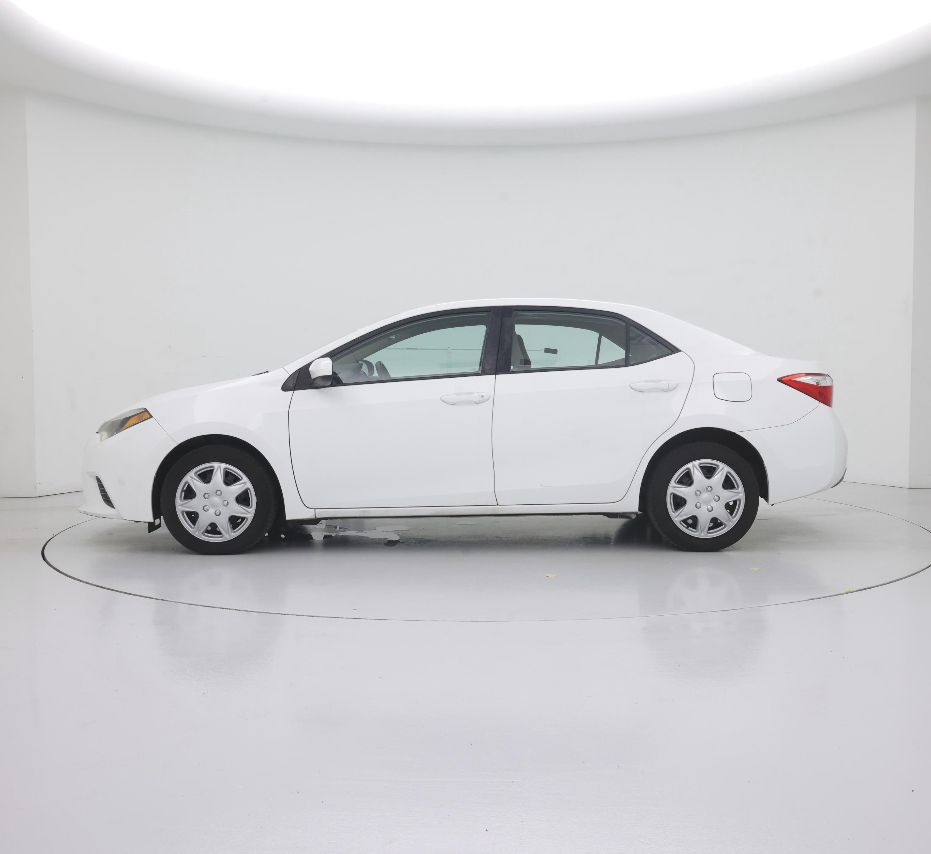 Thumbnail: 2016 Toyota Corolla - 3