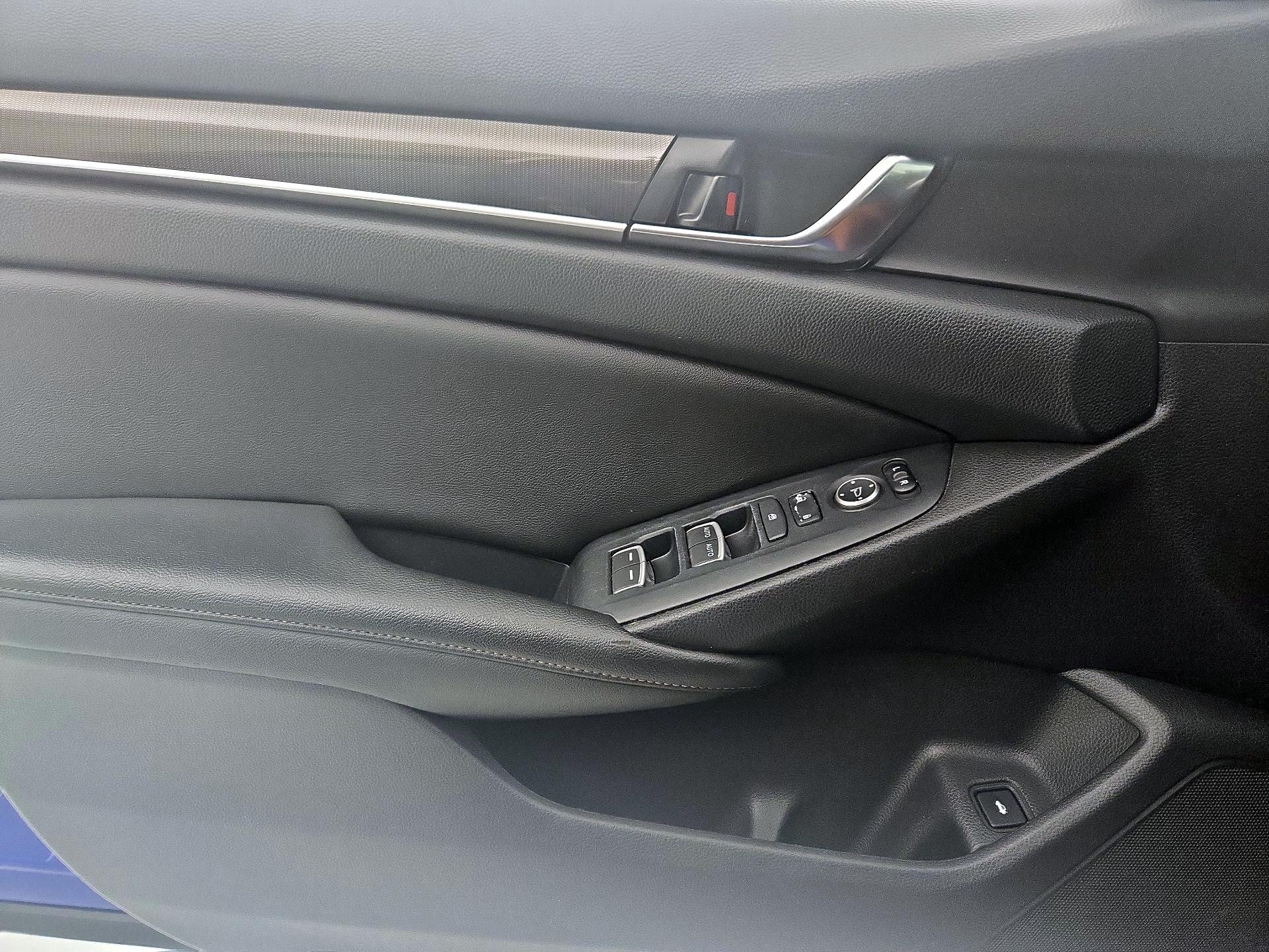 Thumbnail: 2020 Honda Accord - 12