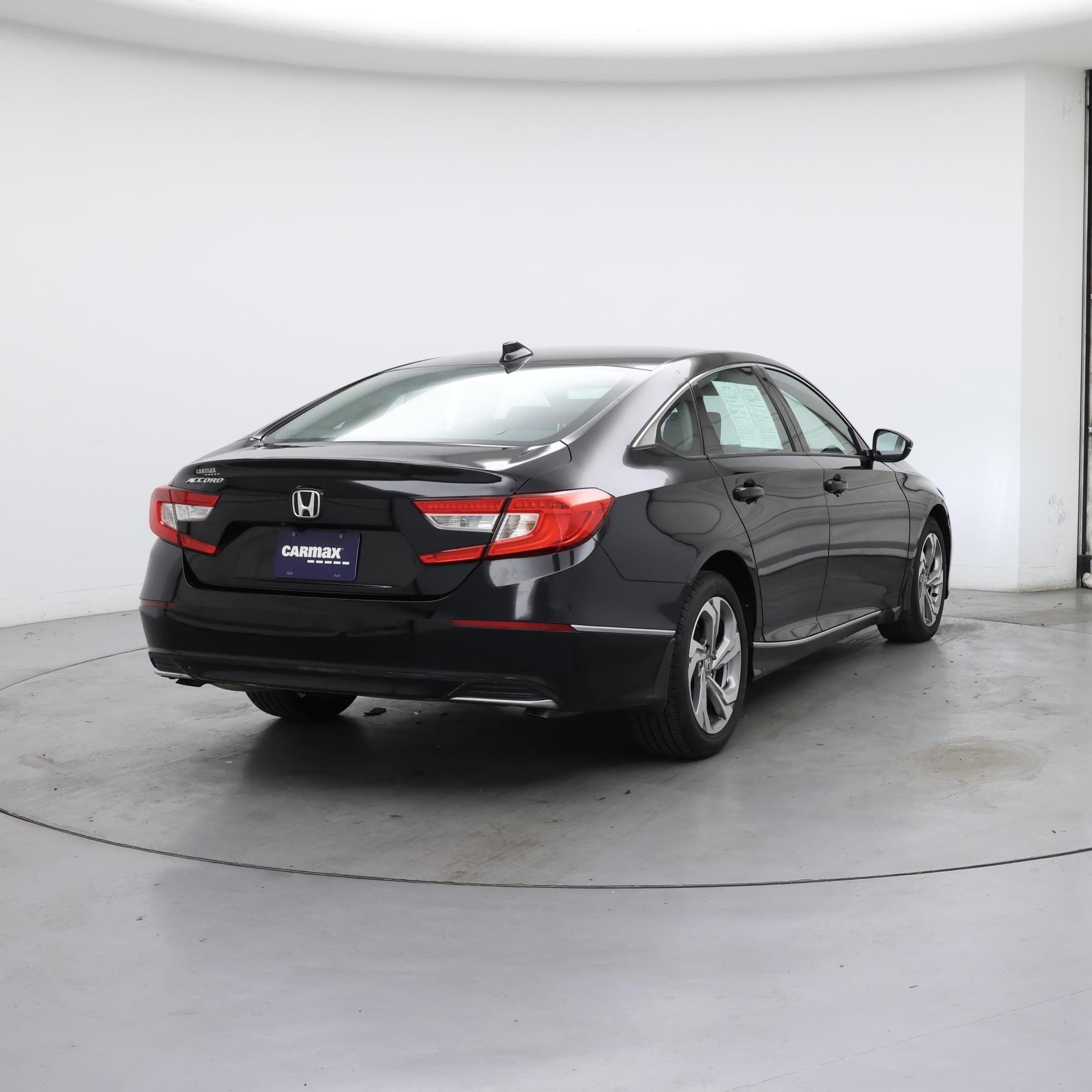Thumbnail: 2018 Honda Accord - 8