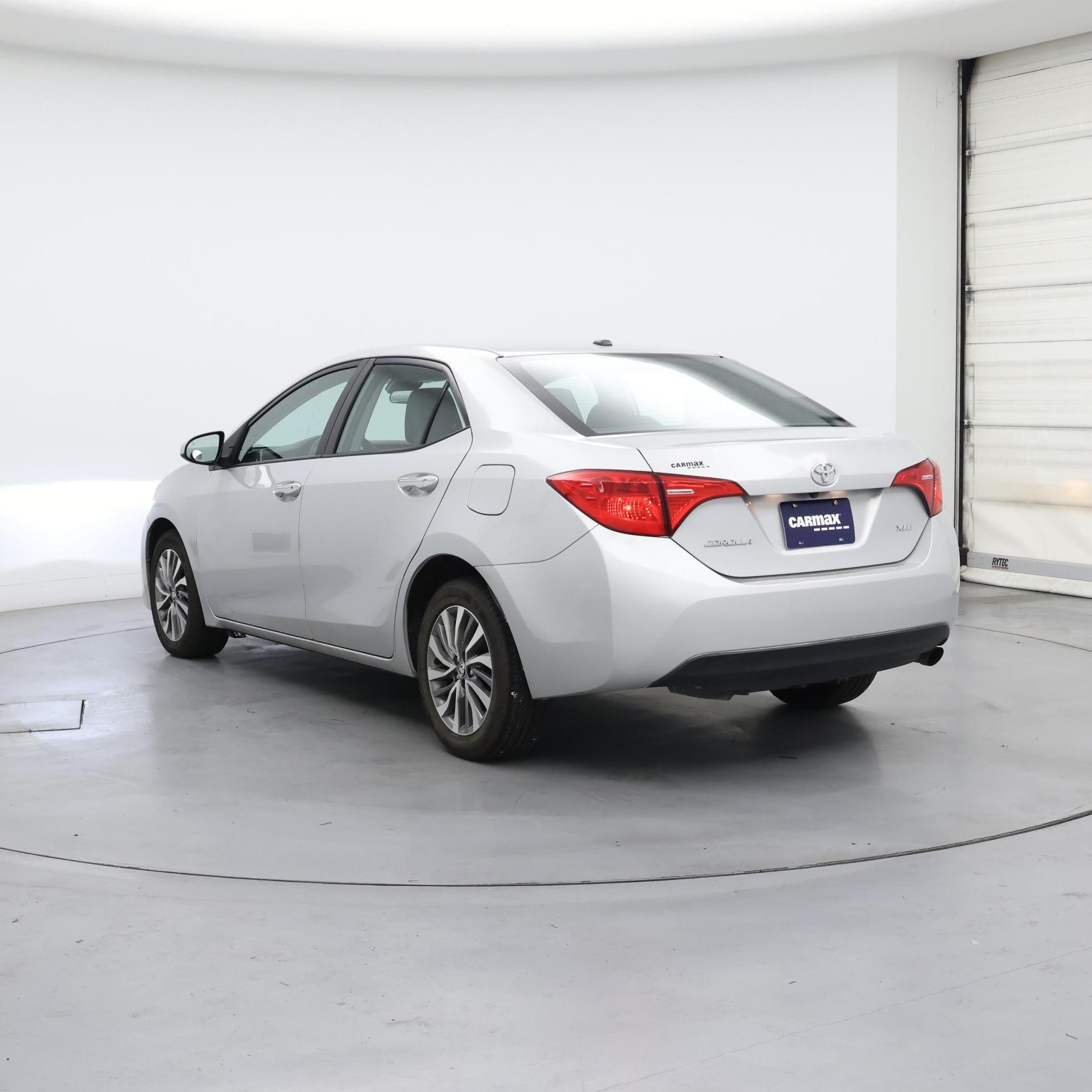 Thumbnail: 2017 Toyota Corolla - 2