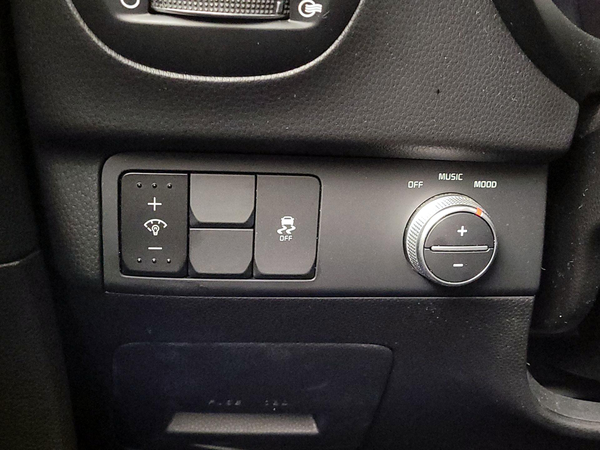 Thumbnail: 2014 Kia Soul - 13