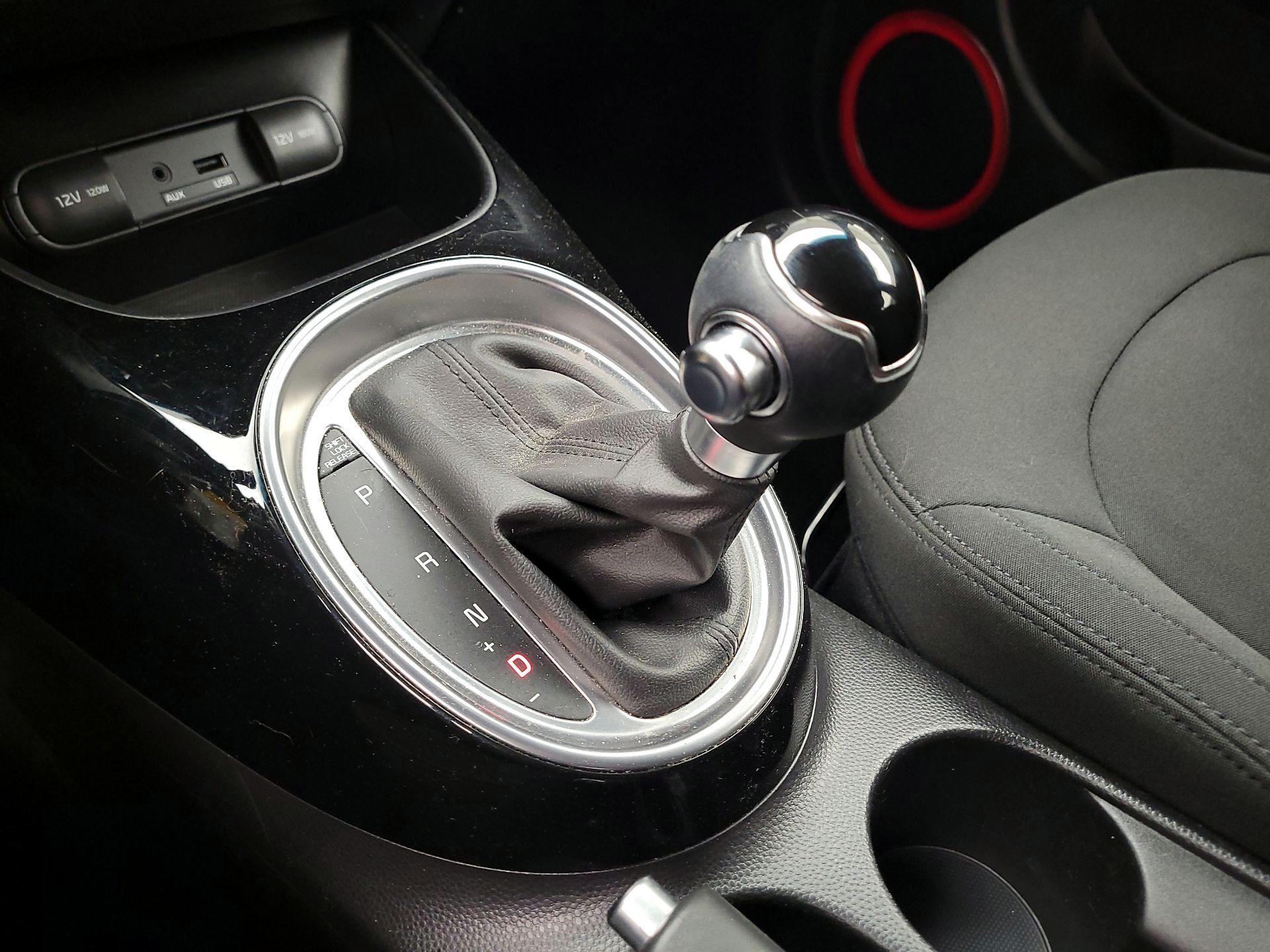 Thumbnail: 2014 Kia Soul - 17