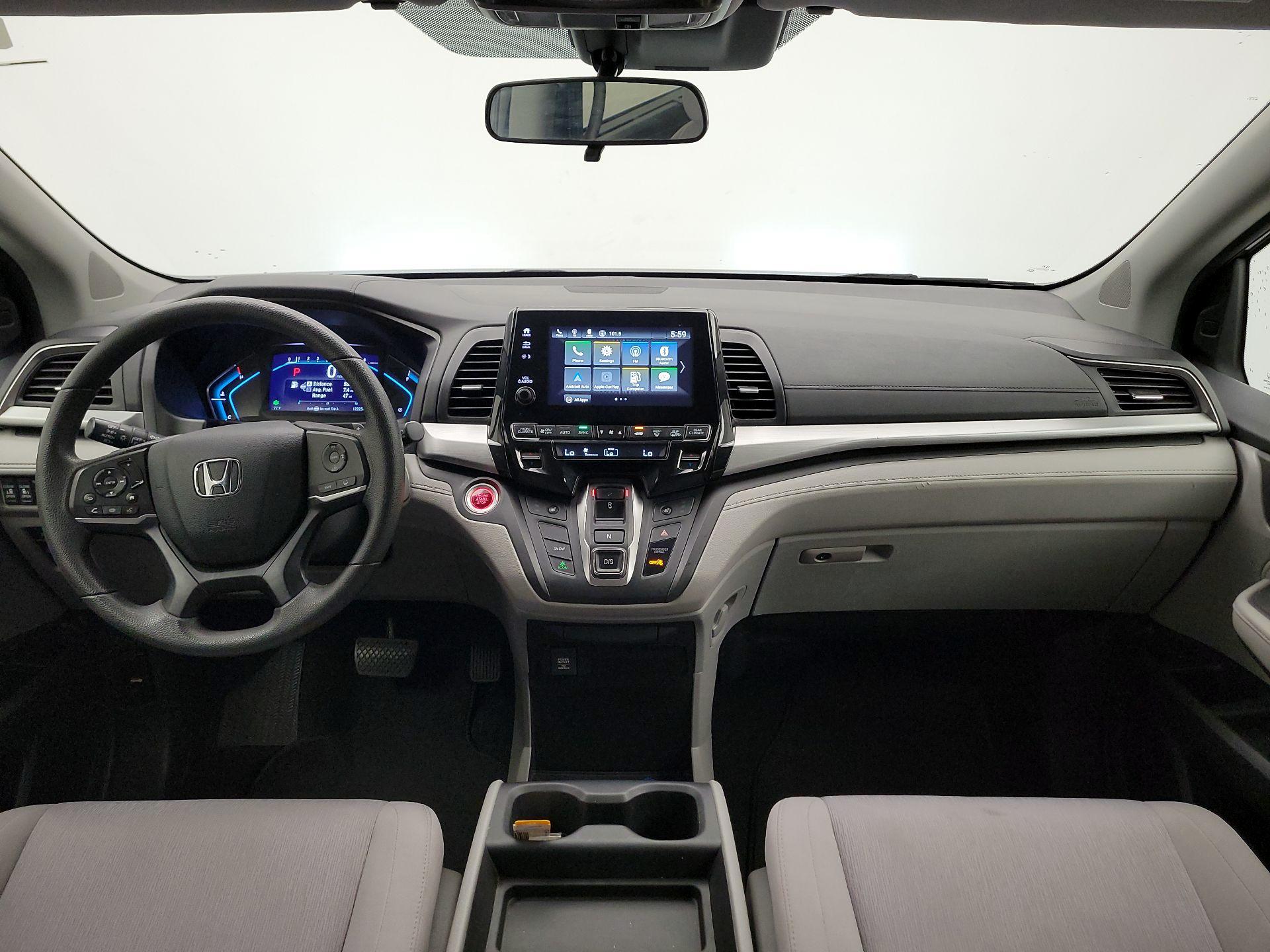 Thumbnail: 2018 Honda Odyssey - 9
