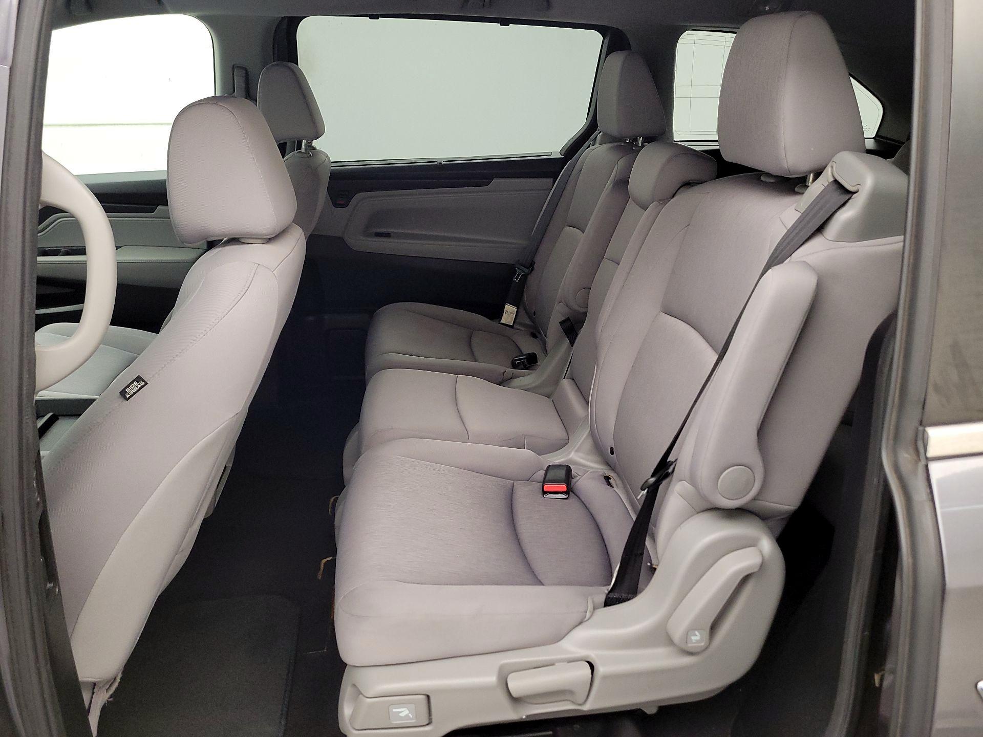 Thumbnail: 2018 Honda Odyssey - 19