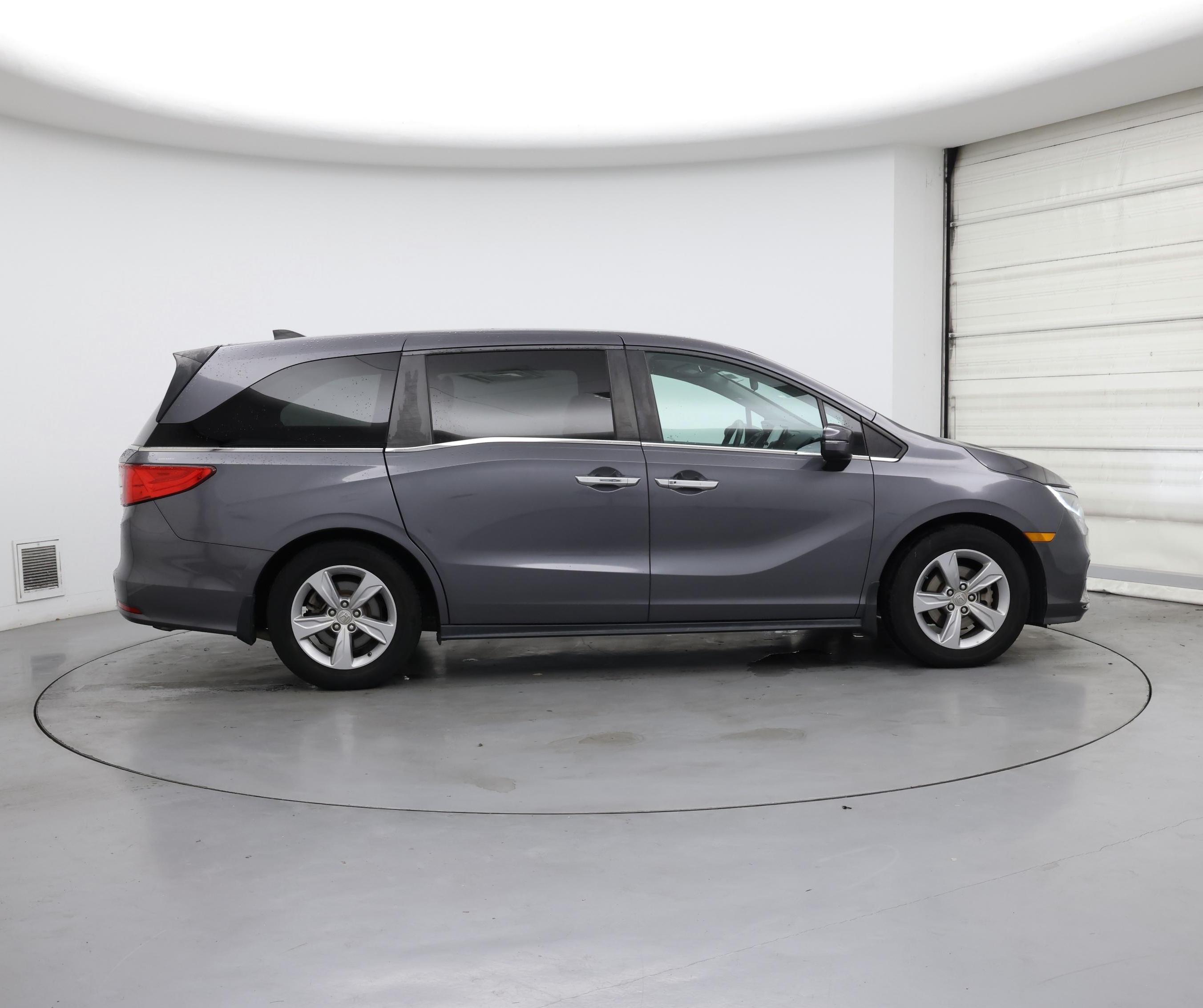 Thumbnail: 2018 Honda Odyssey - 7