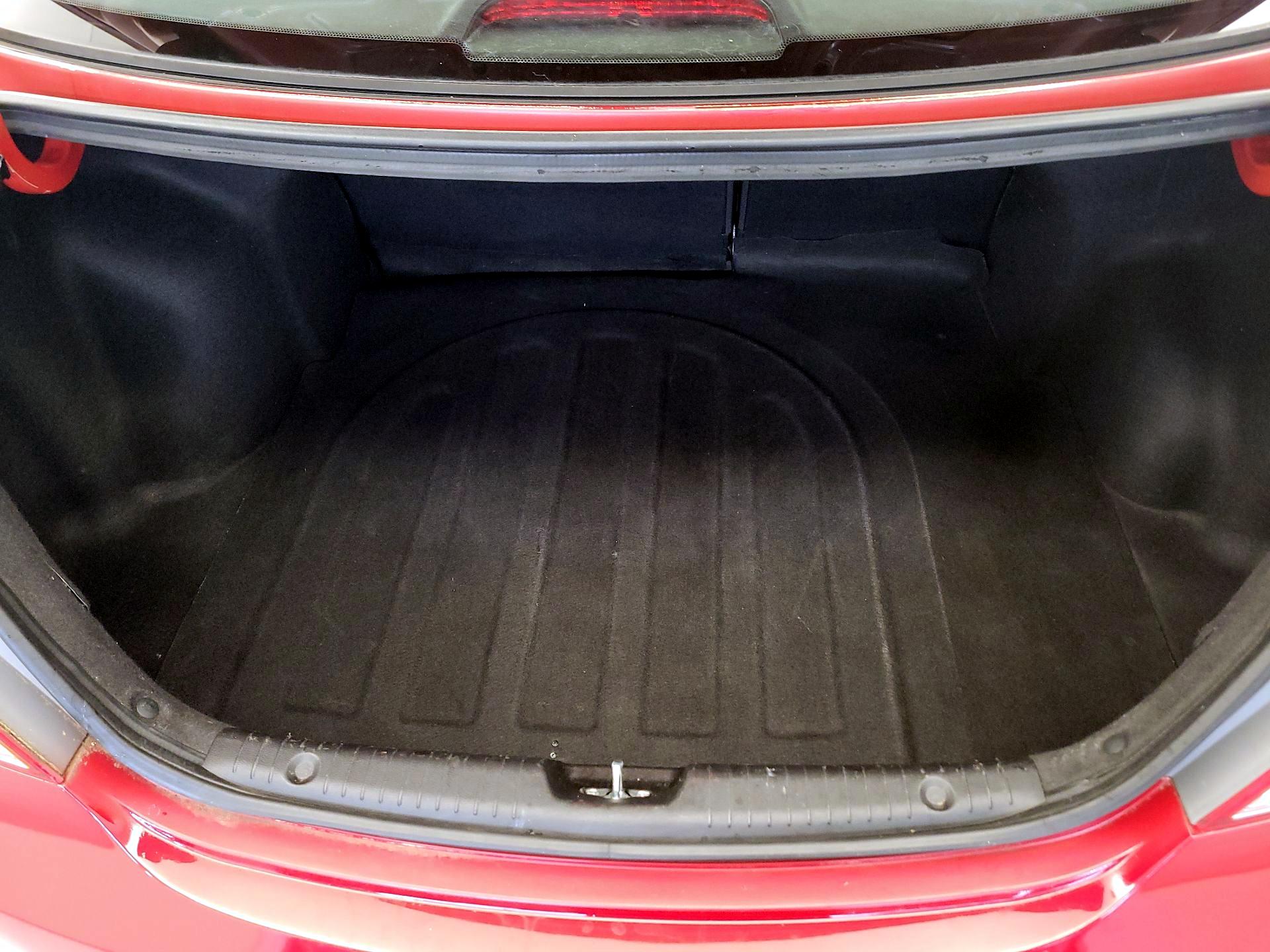 Thumbnail: 2015 Hyundai Accent - 18
